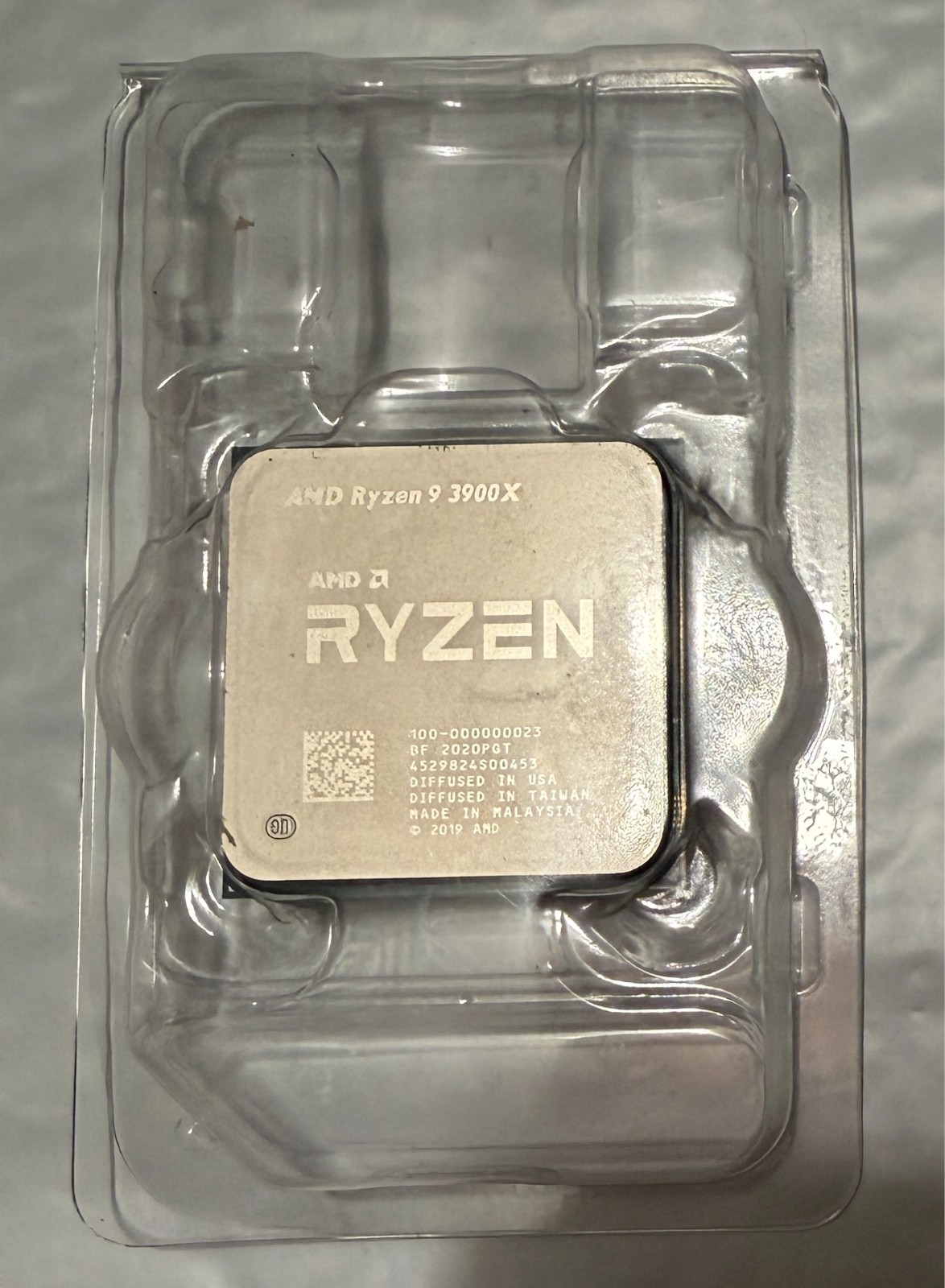 AMD Ryzen 9 3900X 3.8 GHz 12-Core 24-Thread AM4 Desktop CPU Processor