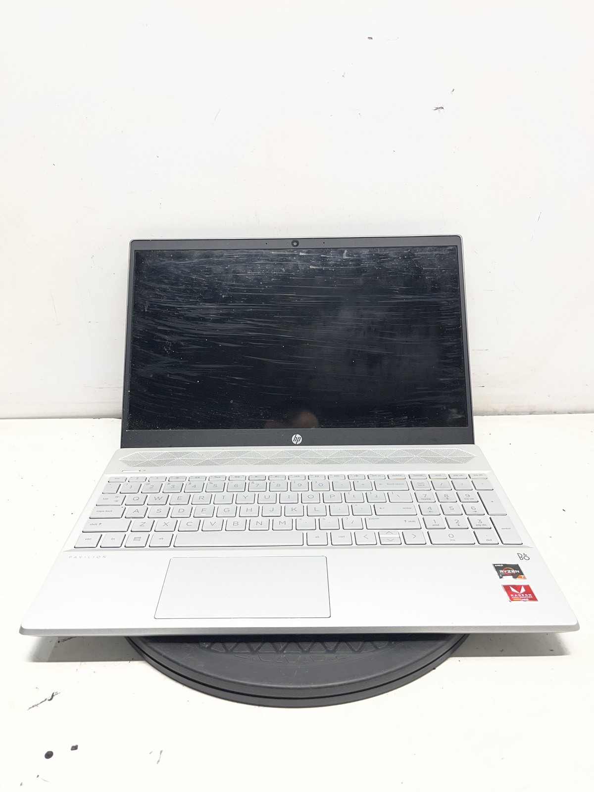 HP Pavilion 15Z-CW100 AMD Ryzen 7-3700U 2.3GHz 8GB NO HDD