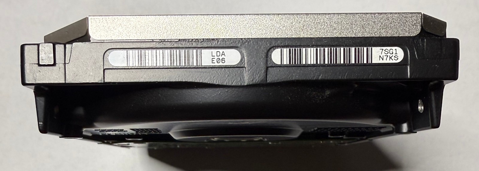 Dell HGST 8TB 7.2K RPM SAS 12Gbps 3.5in 4Kn HDD HUH721008AL4200