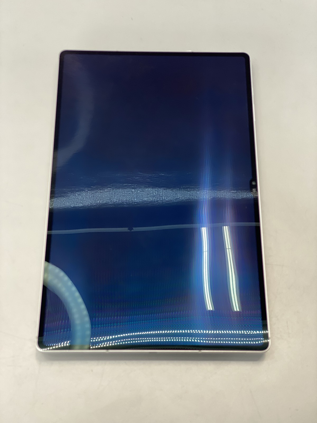 Samsung Galaxy Tab S10 Ultra 14.6″ 256GB Wi-Fi – Platinum Silver