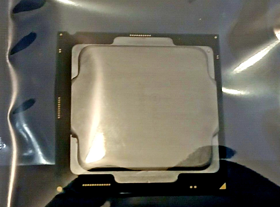 Intel Core i5-9500 SRF4B 3.0 GHz 8 GT/s LGA 1151 Desktop CPU Processor