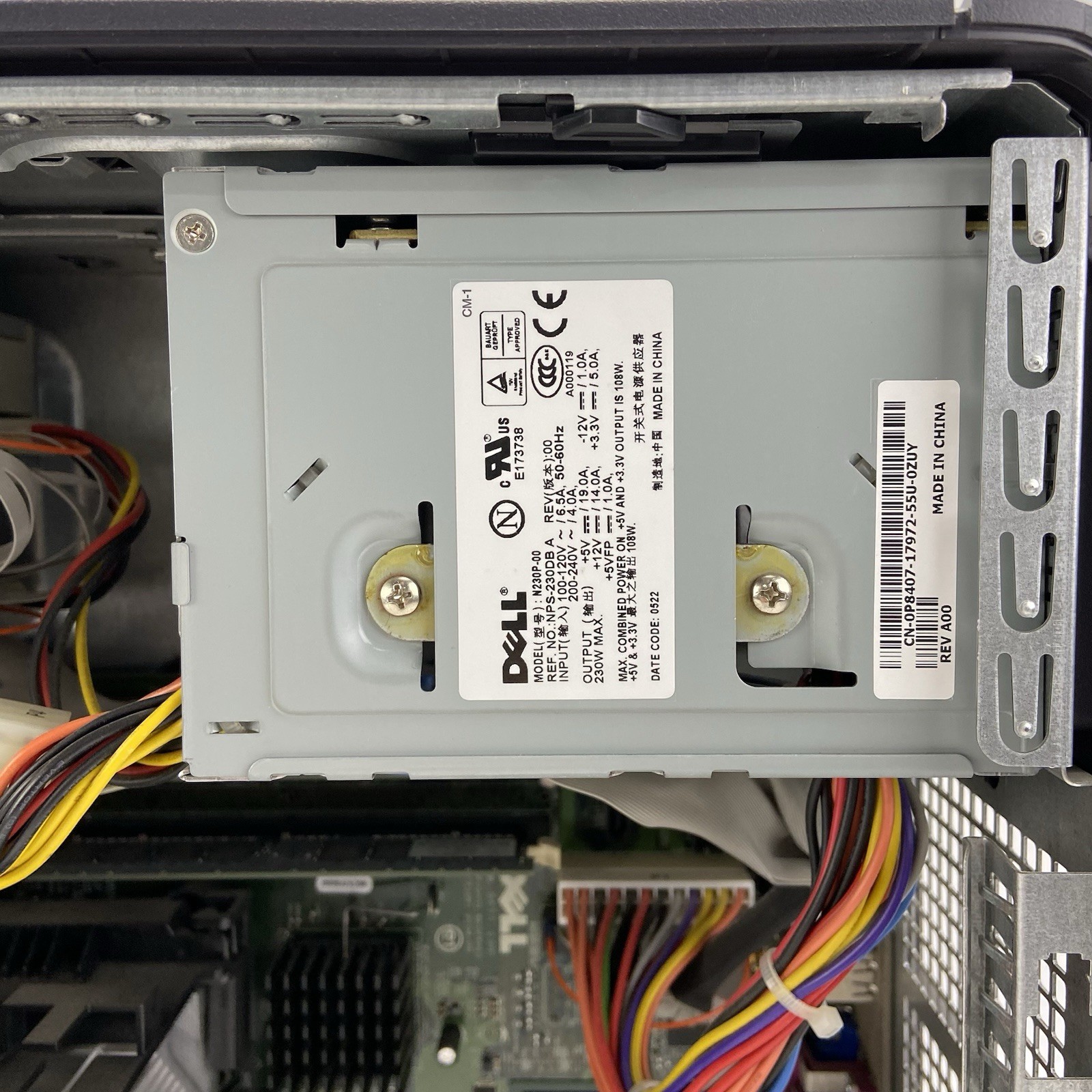 Dell Optiplex GX520 MT Intel Pentium 4 2.8GHz 1GB RAM No HDD No OS