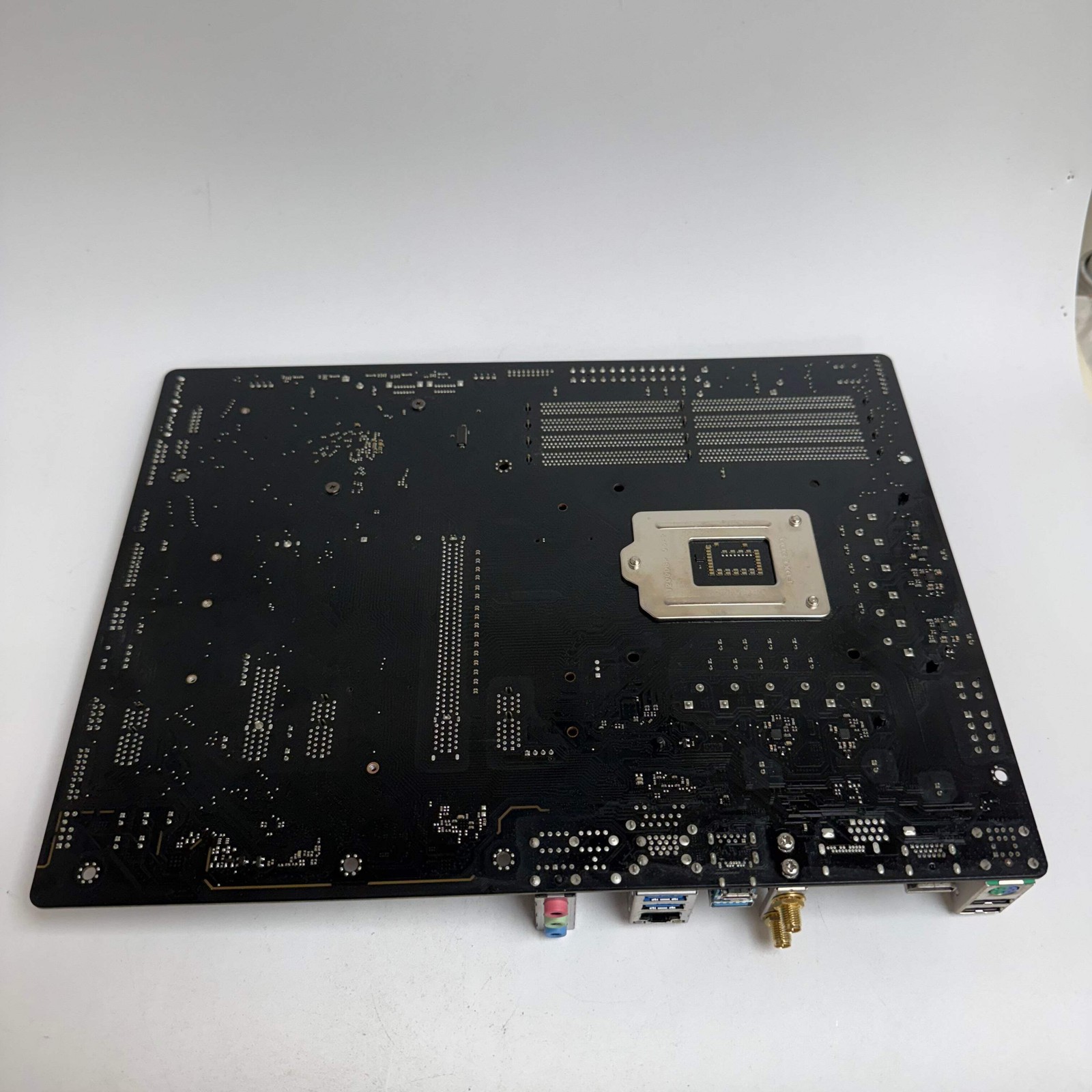 AsRock Z490 Phantom Gaming 4 LGA 1200 ATX Intel DDR4 Motherboard