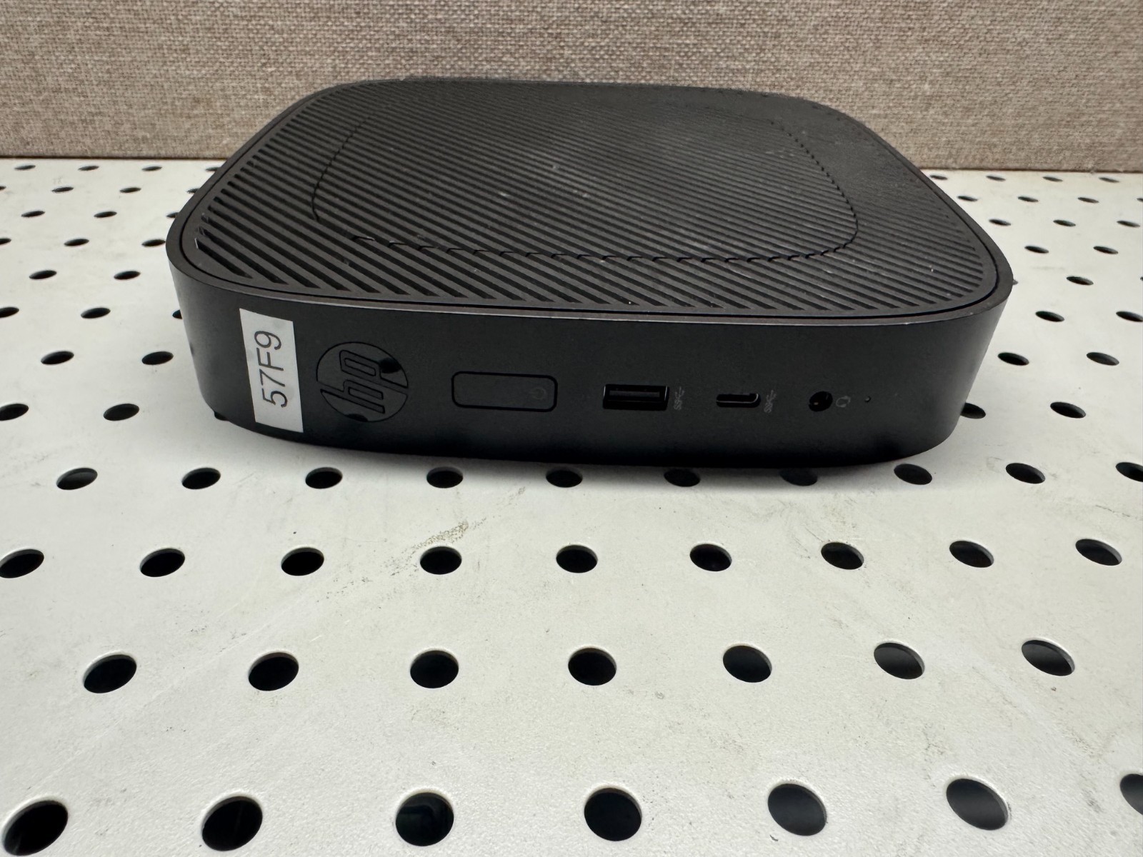 HP ‎T530 Thin Client ThinPro 4GB Memory 8GB Flash Storage & Power Supply