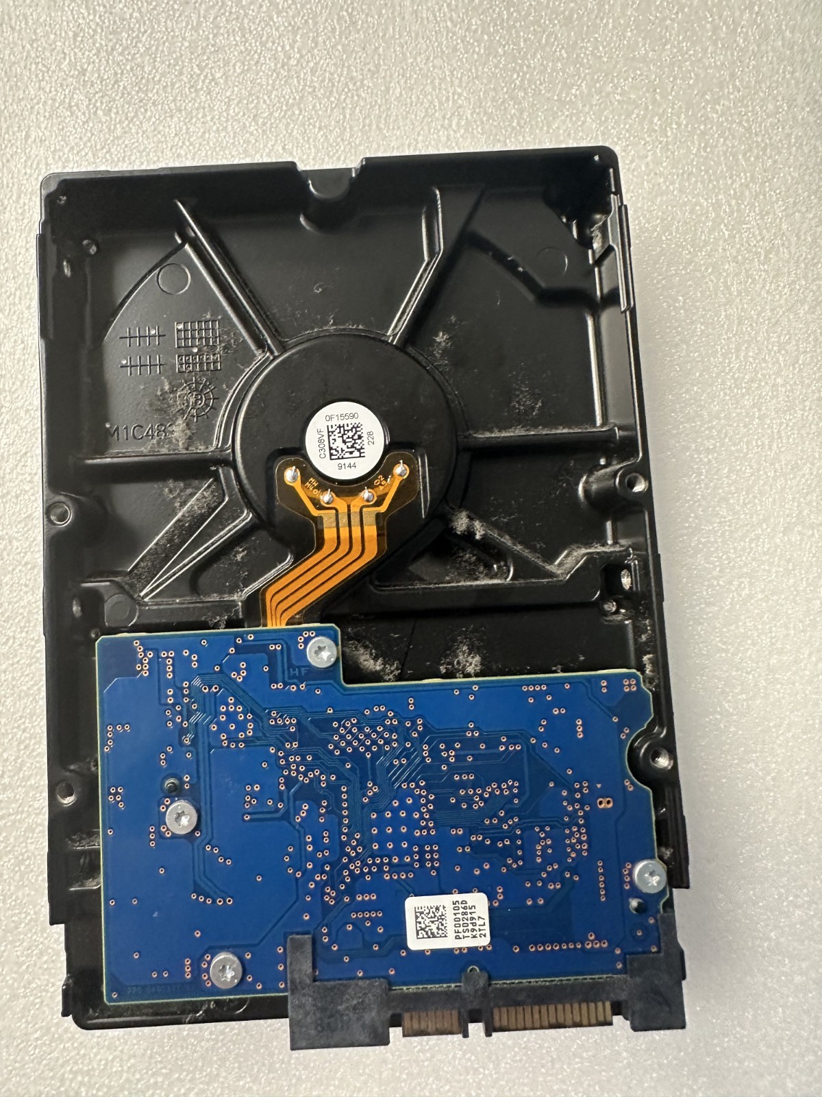 Toshiba DT01ACA100 1 TB 3.5″ SATA III 3.5 in Desktop Hard Drive