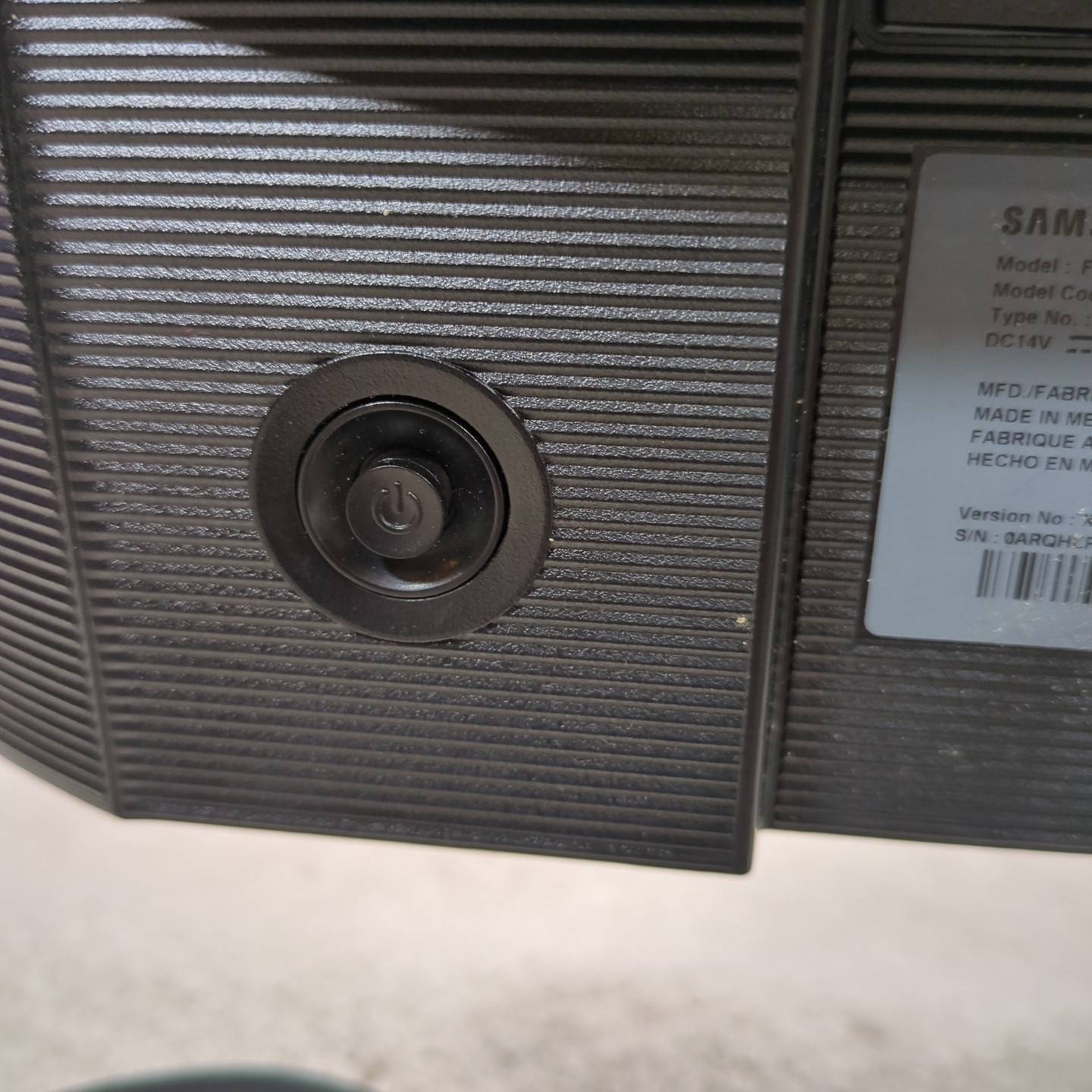 Samsung – 24″ T350 Series IPS FHD, AMD FreeSync 75Hz Monitor