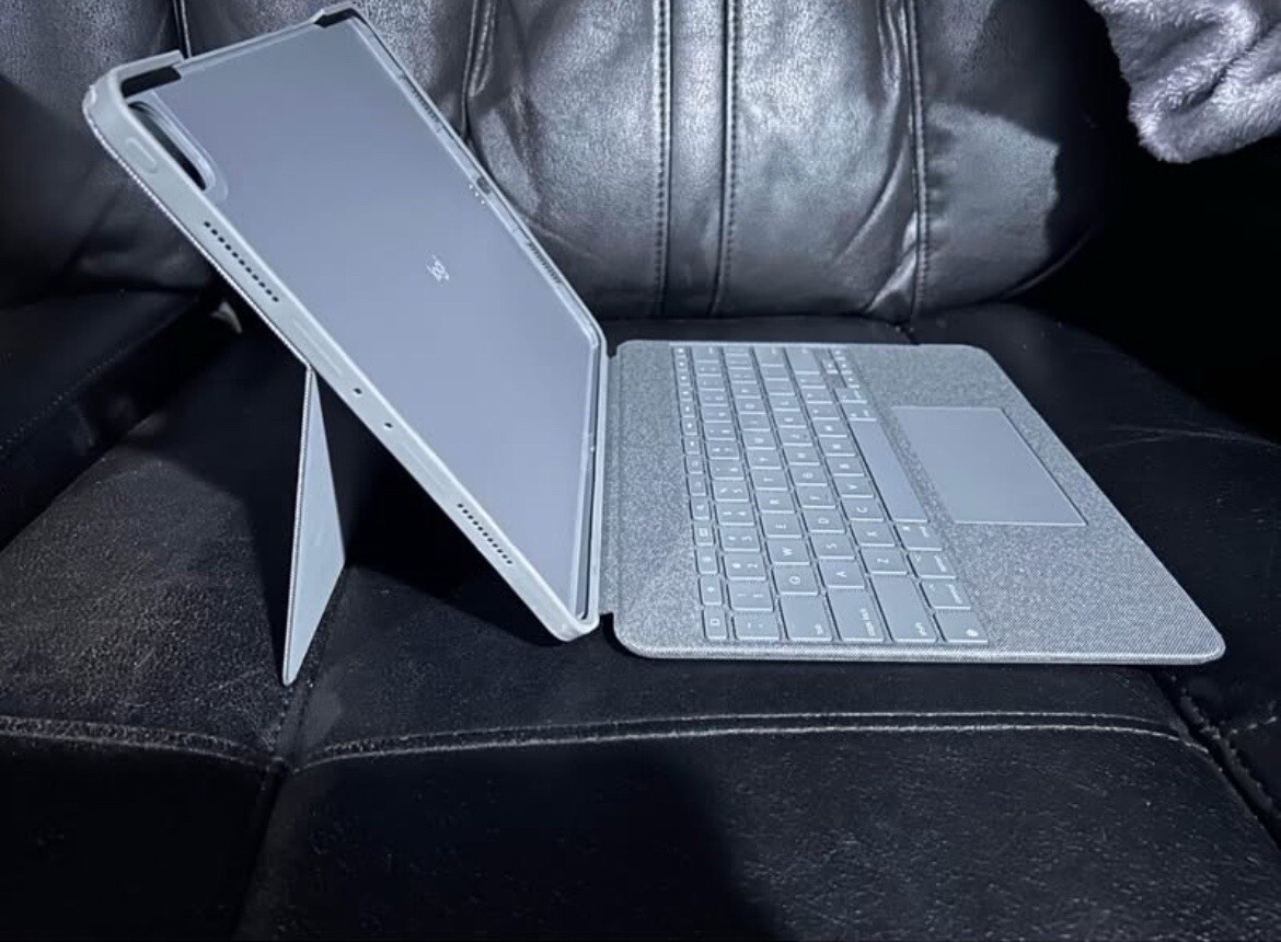 Logitech Combo Touch Keyboard Case for 12.9″ Apple iPad Pro 5th Gen. – Gray