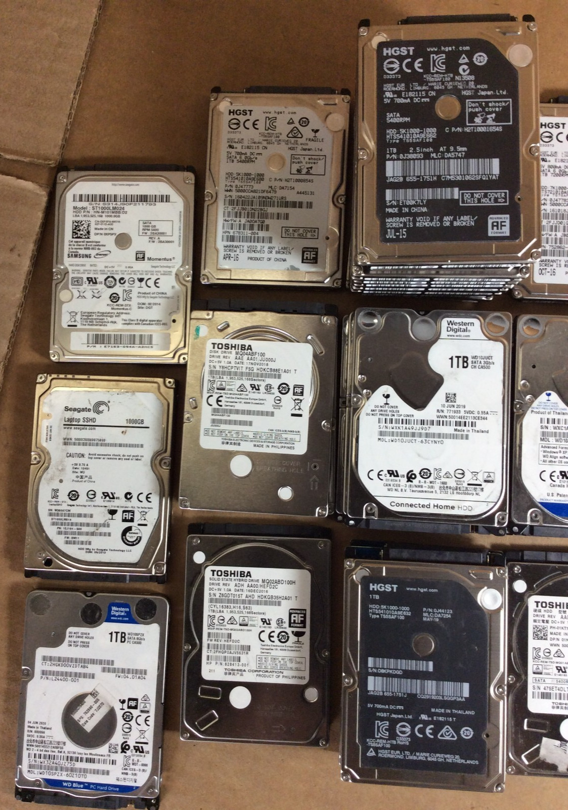 Lot of 30~ 1TB Laptop 2.5″ SATA HARD DRIVES [Mixed Brands] TESTED ~100% Healthy