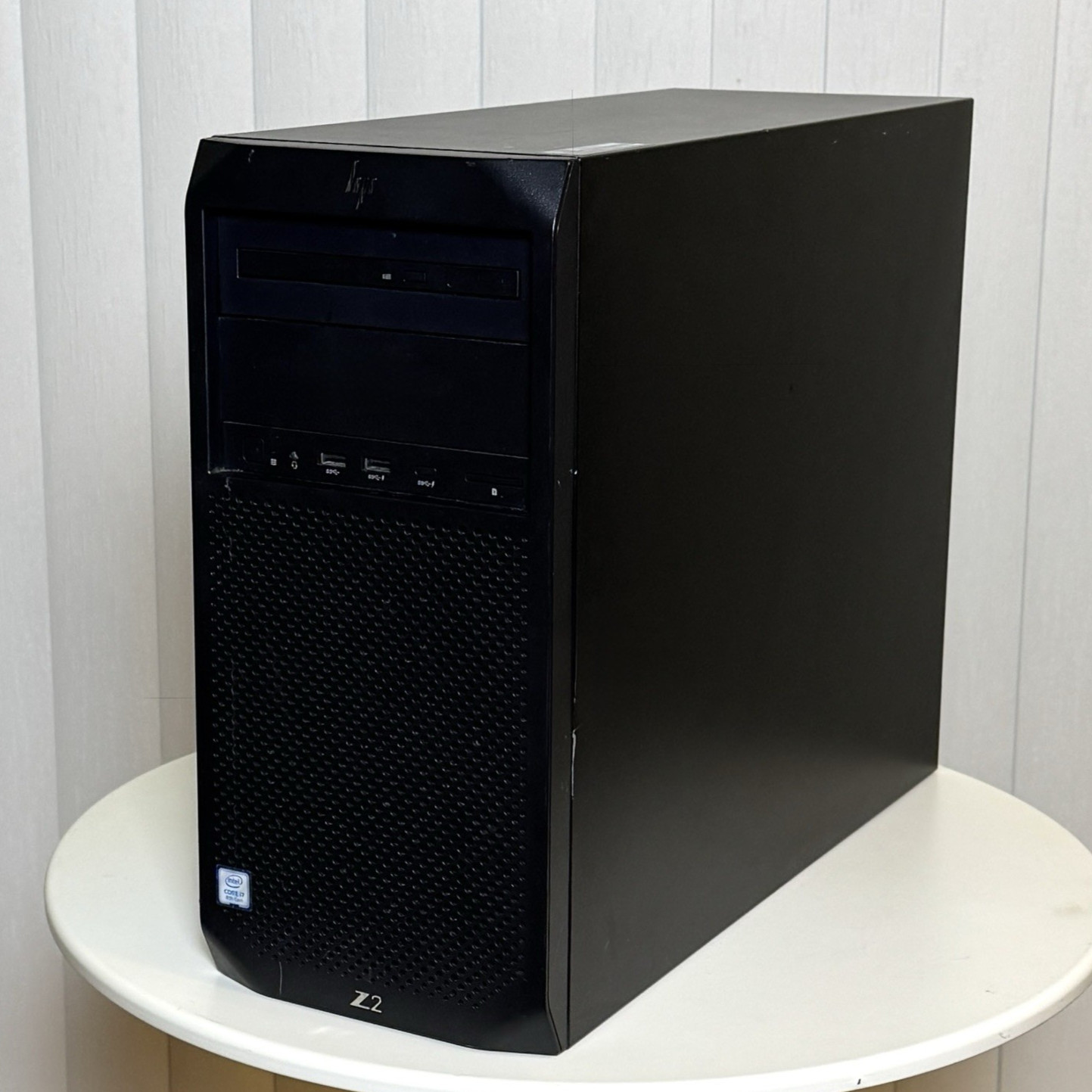 HP Z2 G4 Tower Workstation Desktop | Core i7-9700 3.0GHz | No RAM/SSD | Win COA