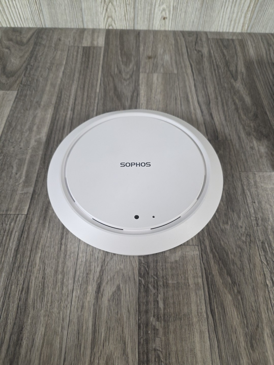 SOPHOS AP 55C WIRELESS ACCESS POINT – NO POWER ADAPTER