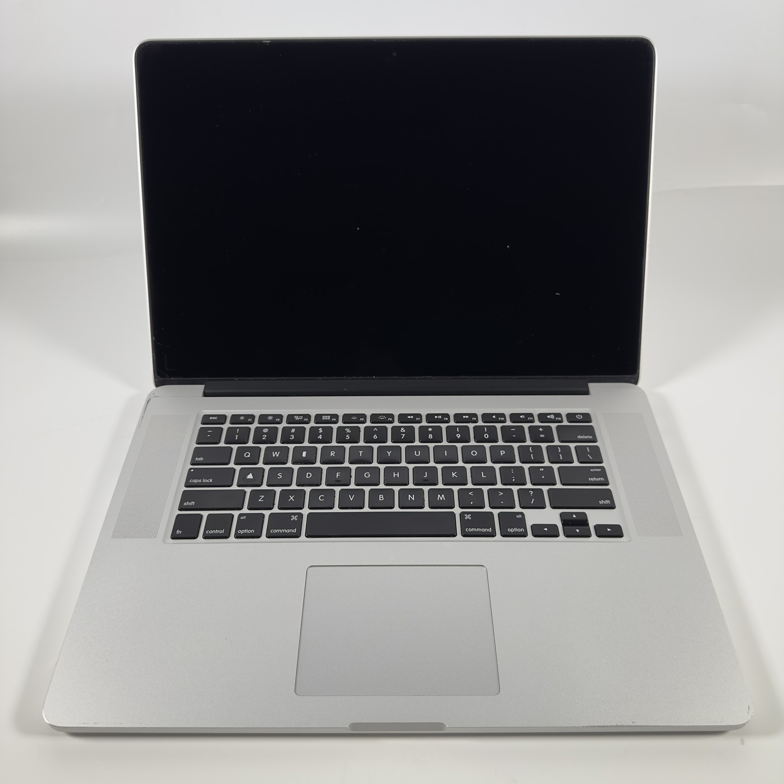 Apple 2015 15″ MacBook Pro 2.8GHz i7 MJLT2LL/A-BTO | Multiple Issues | For Parts