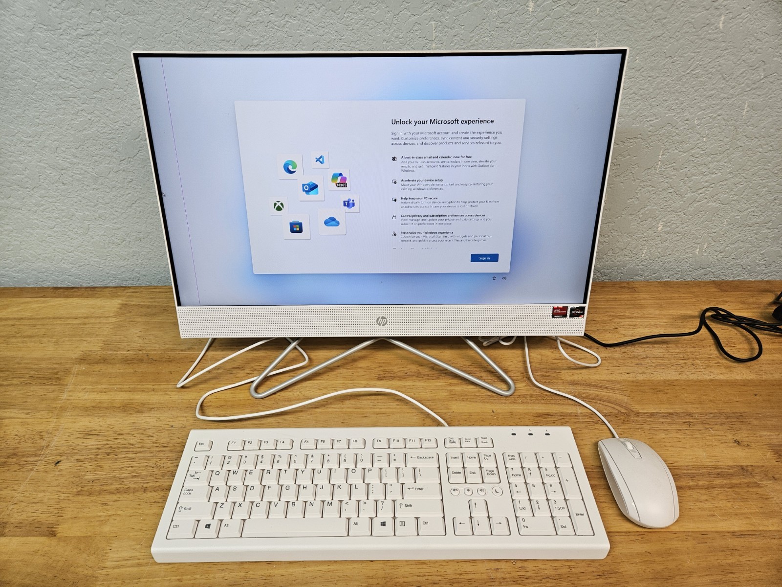 HP 24-dd0117c – All-in-one PC – AMD Ryzen 3 3250U -RAM 8 GB- SSD 512 GB *READ