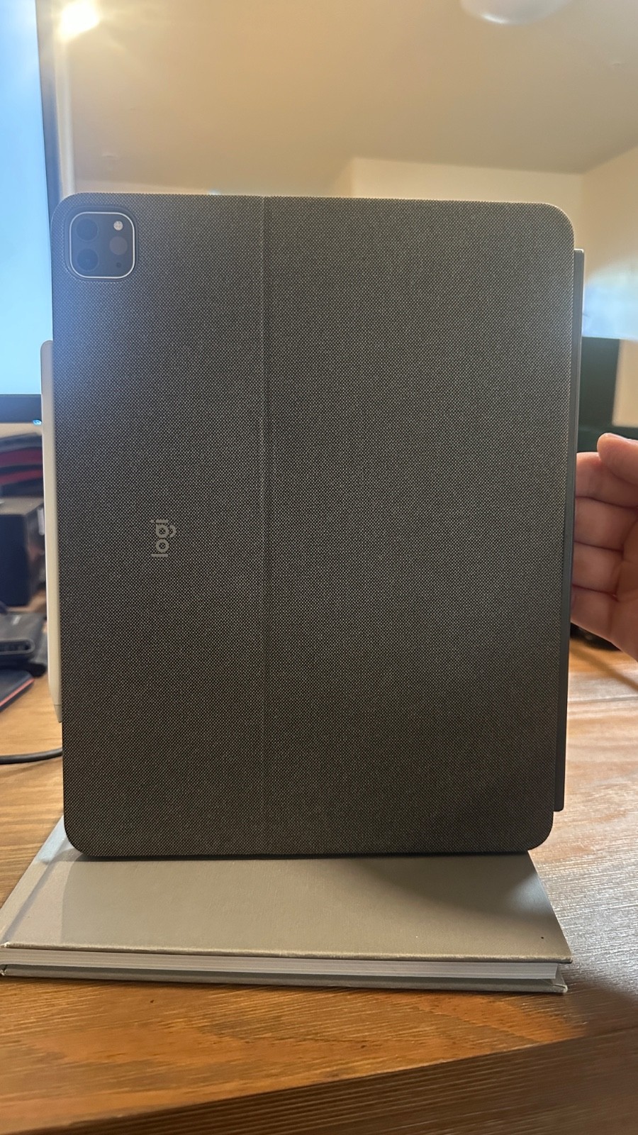 Apple iPad Pro 12.9-inch (5th generation) A2378 1 TB, Wi-Fi 5G, 12.9 in -…