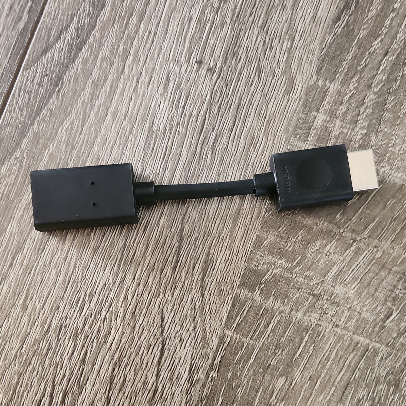 HDMI Standard Male to HDMI Standard Female HDMI Adapter 1:1 Connection Black