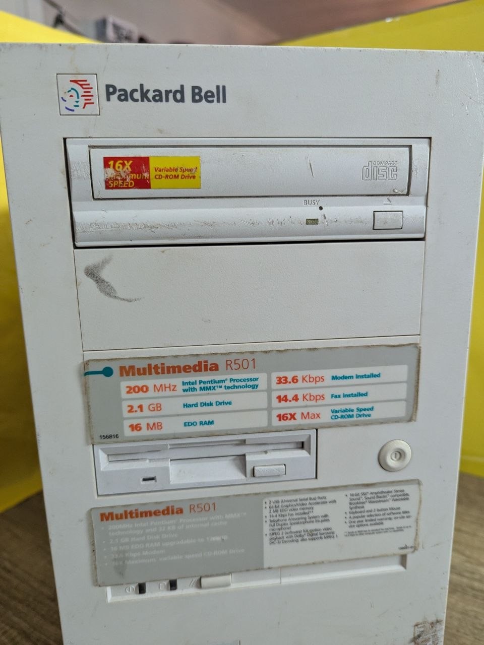 Packard Bell Multimedia R501 Vintage Desktop PC Tower A940-TWR Untested ST