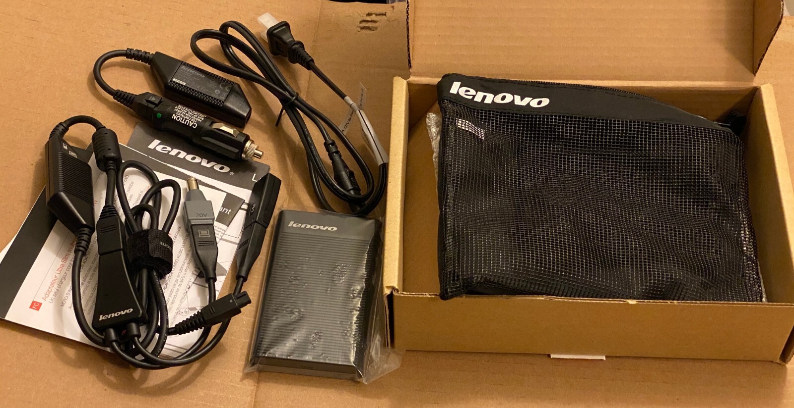 New Lenovo 90W Ultra Slim AC/DC Combo Power Adapter & Car Charger 41R4538 20V 5V