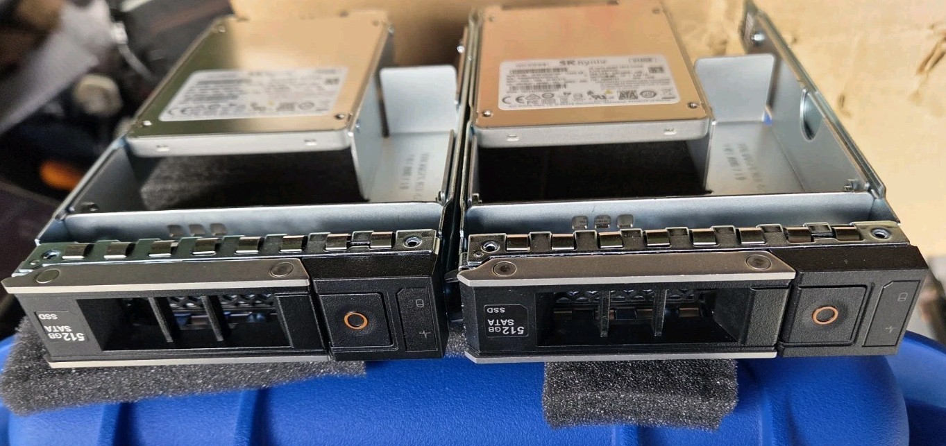 SK Hynix SC401 SATA SSD 512GB HFS512G32TNH-73A0A BB With Or Without Server Tray