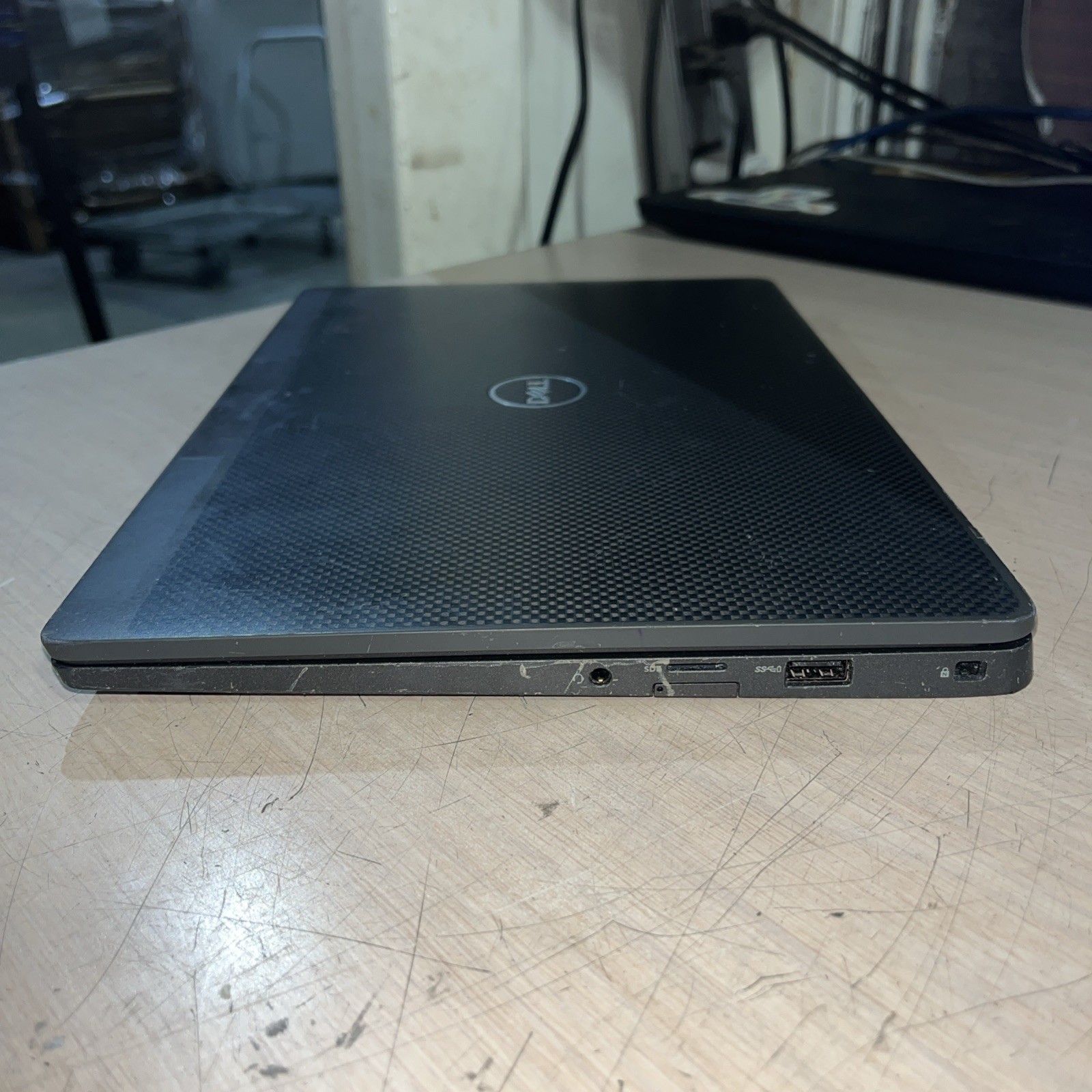DELL LATITUDE 7300 INTEL CORE I7-8665U 1.90GHZ 8GB RAM NO HD