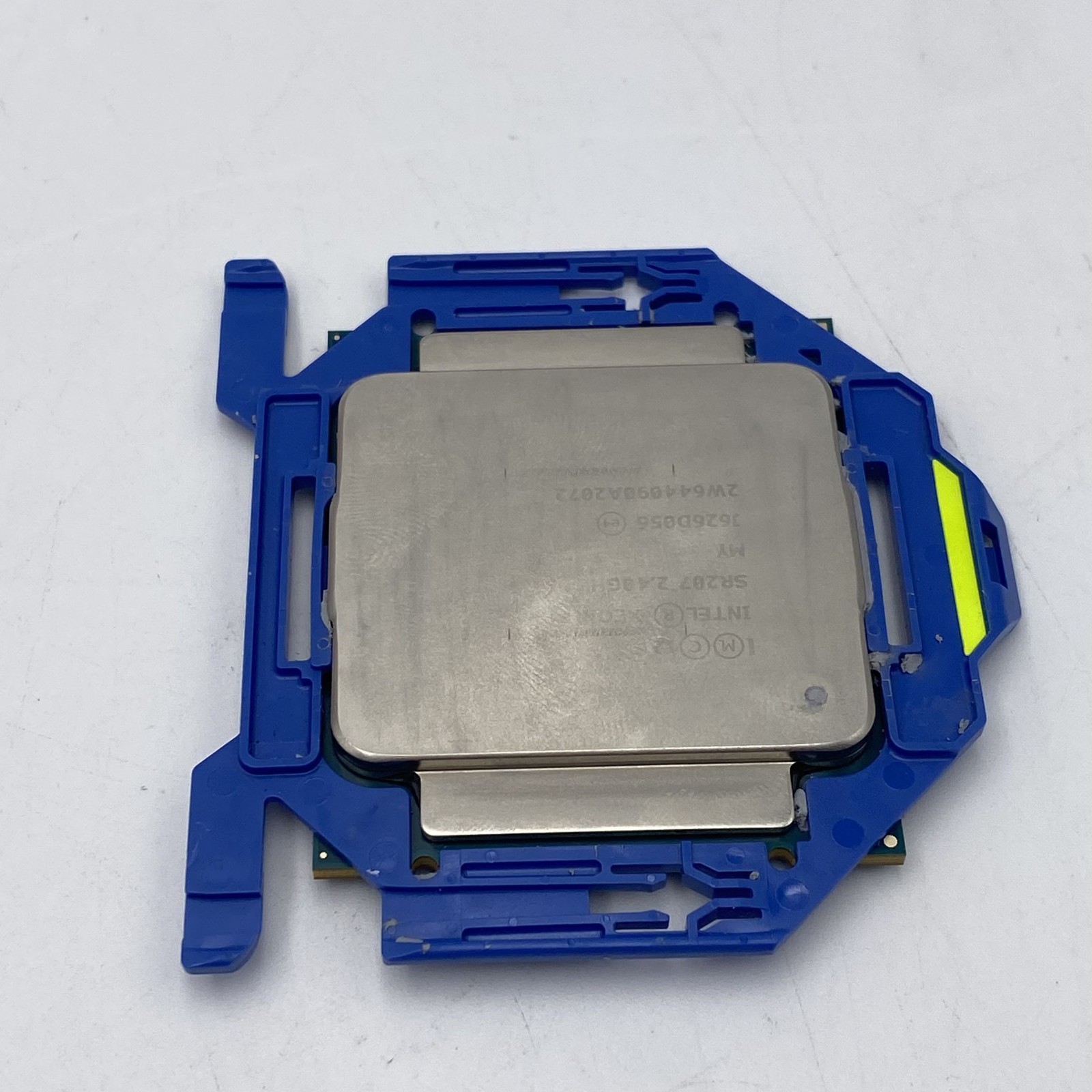 Intel Xeon E5-2620 v3 Six-Core Processor 2.4GHz E5-2620V3 SR207