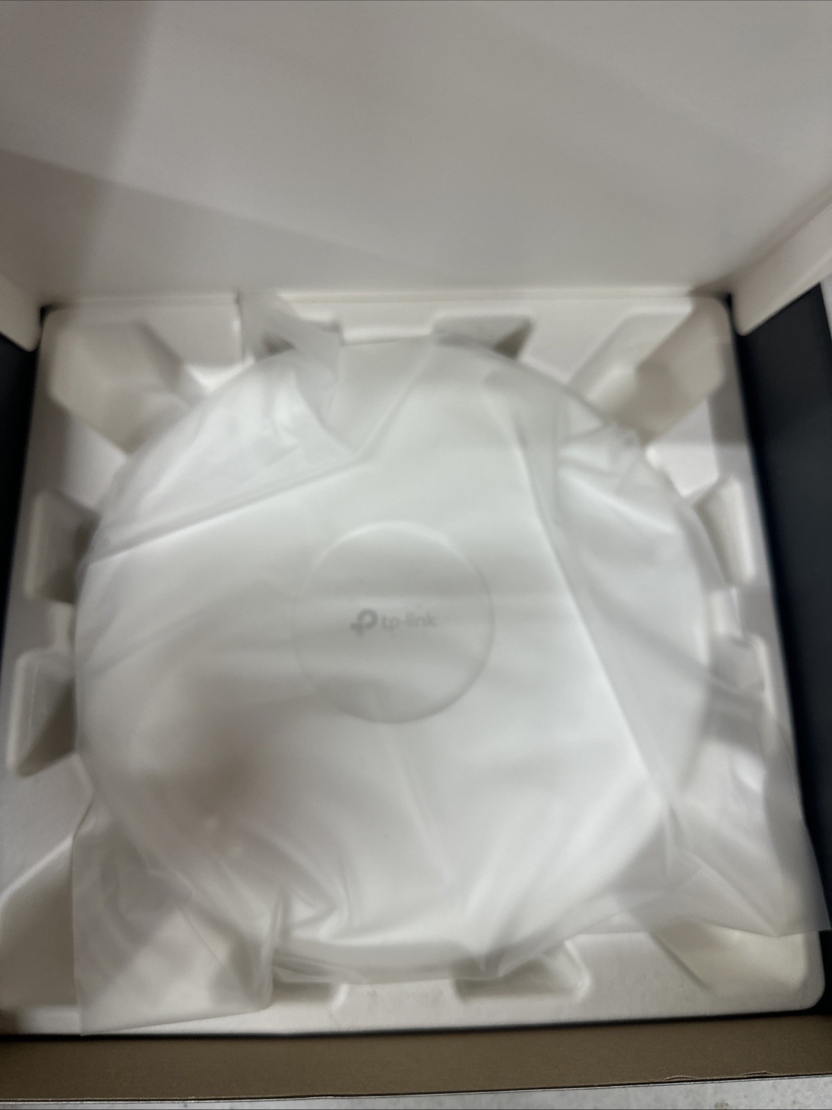 TP-Link EAP670 V2 | Omada WiFi 6 Ultra- Slim AX5400 Wireless 2.5G Ceiling Mount