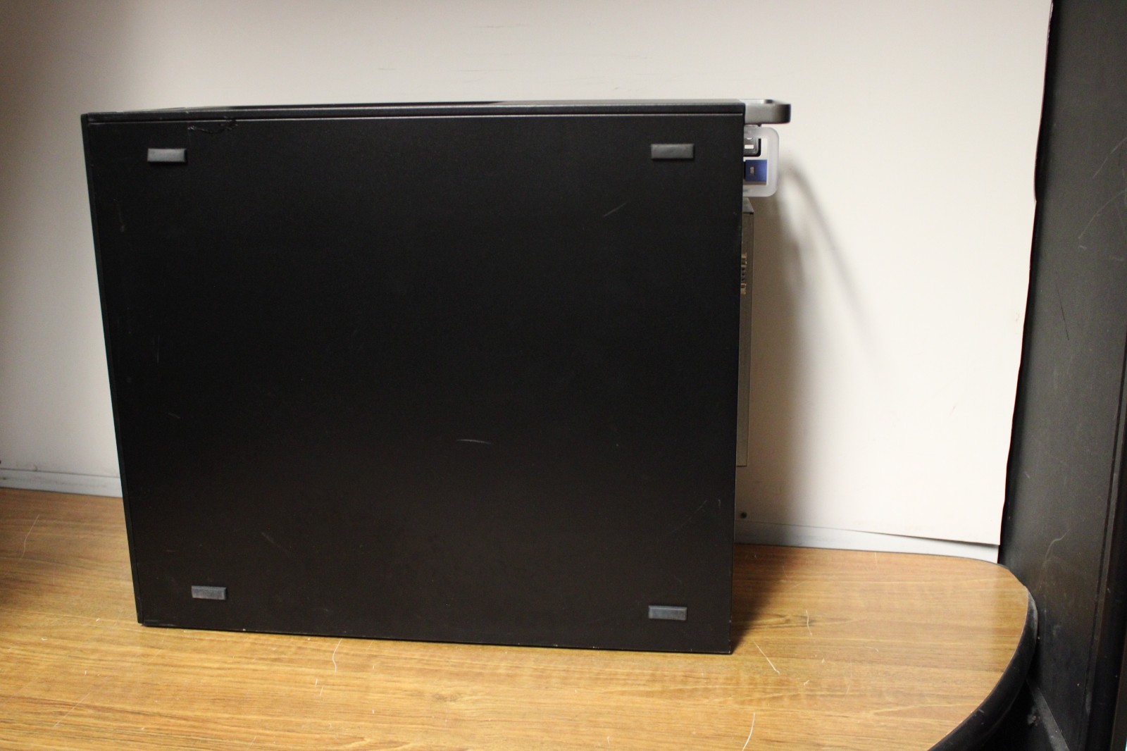 Dell Precision 5820 10-Core i9-10900X 4.70Ghz 32Gb RAM 256Gb Radeon Win 11 IN