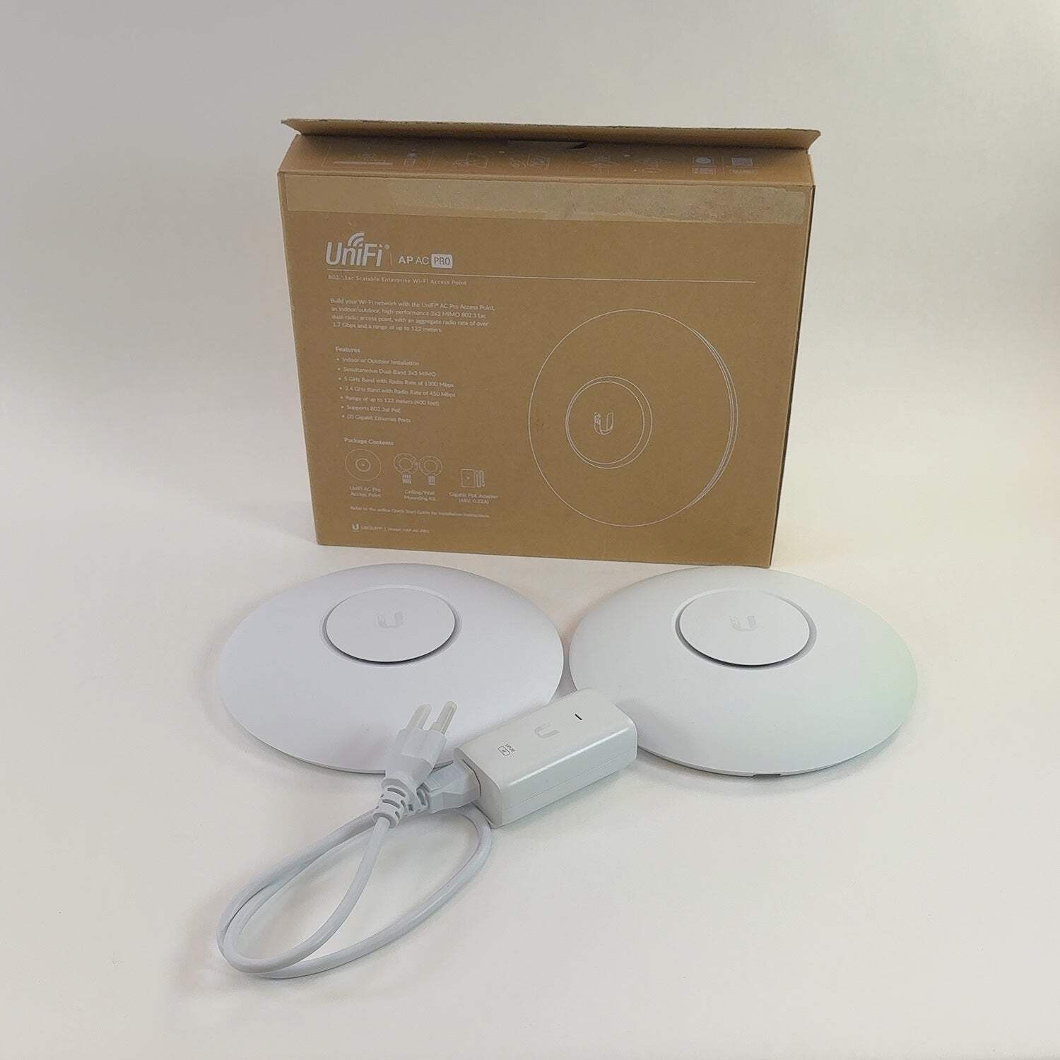 UniFi AP AC PRO – PAIR OF TWO – SEE PHOTOS FOR DETAILS