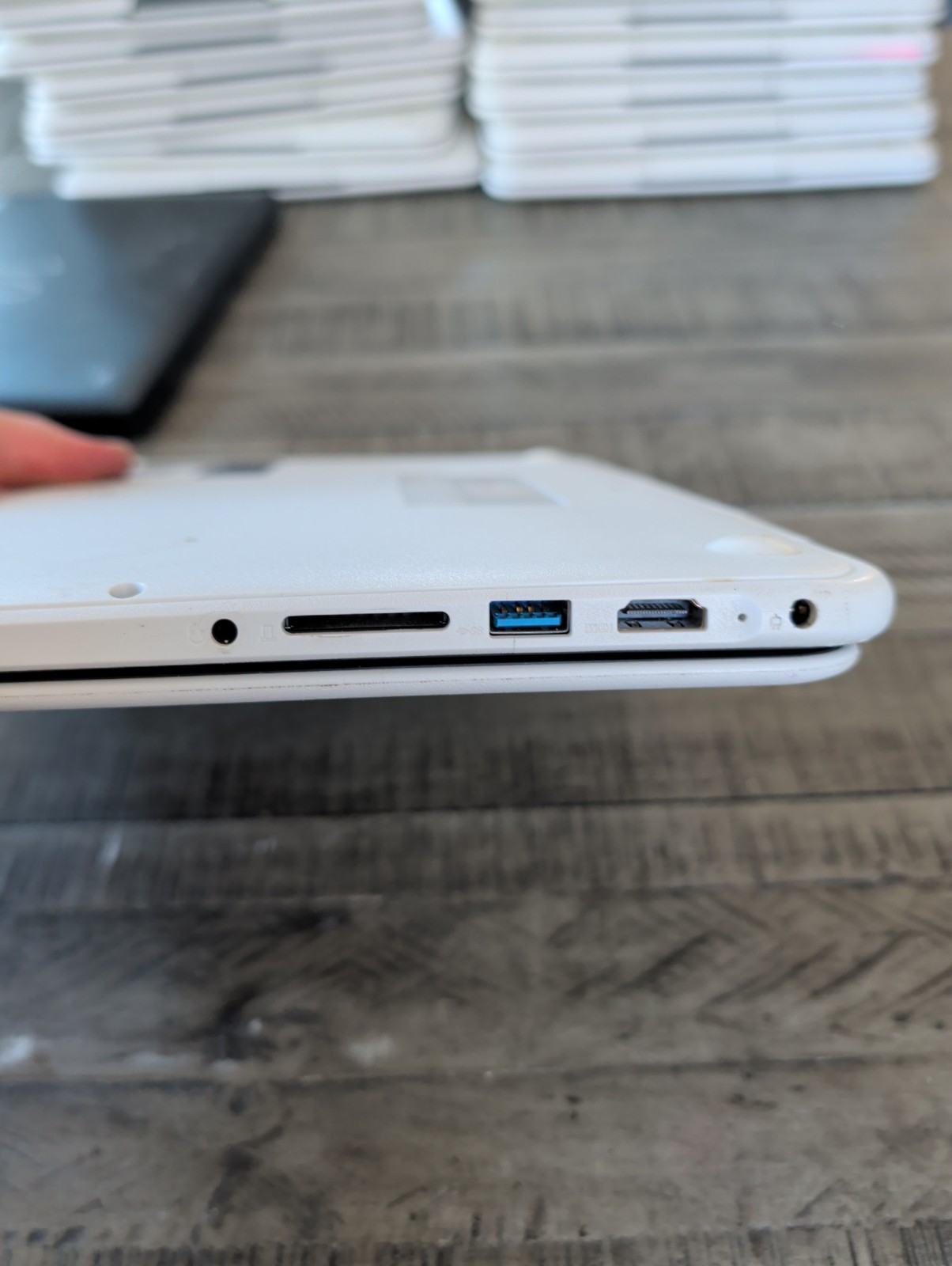 CTL Chromebook NL6D Intel Celeron 1.6GHz 32GB SSD 4GB RAM