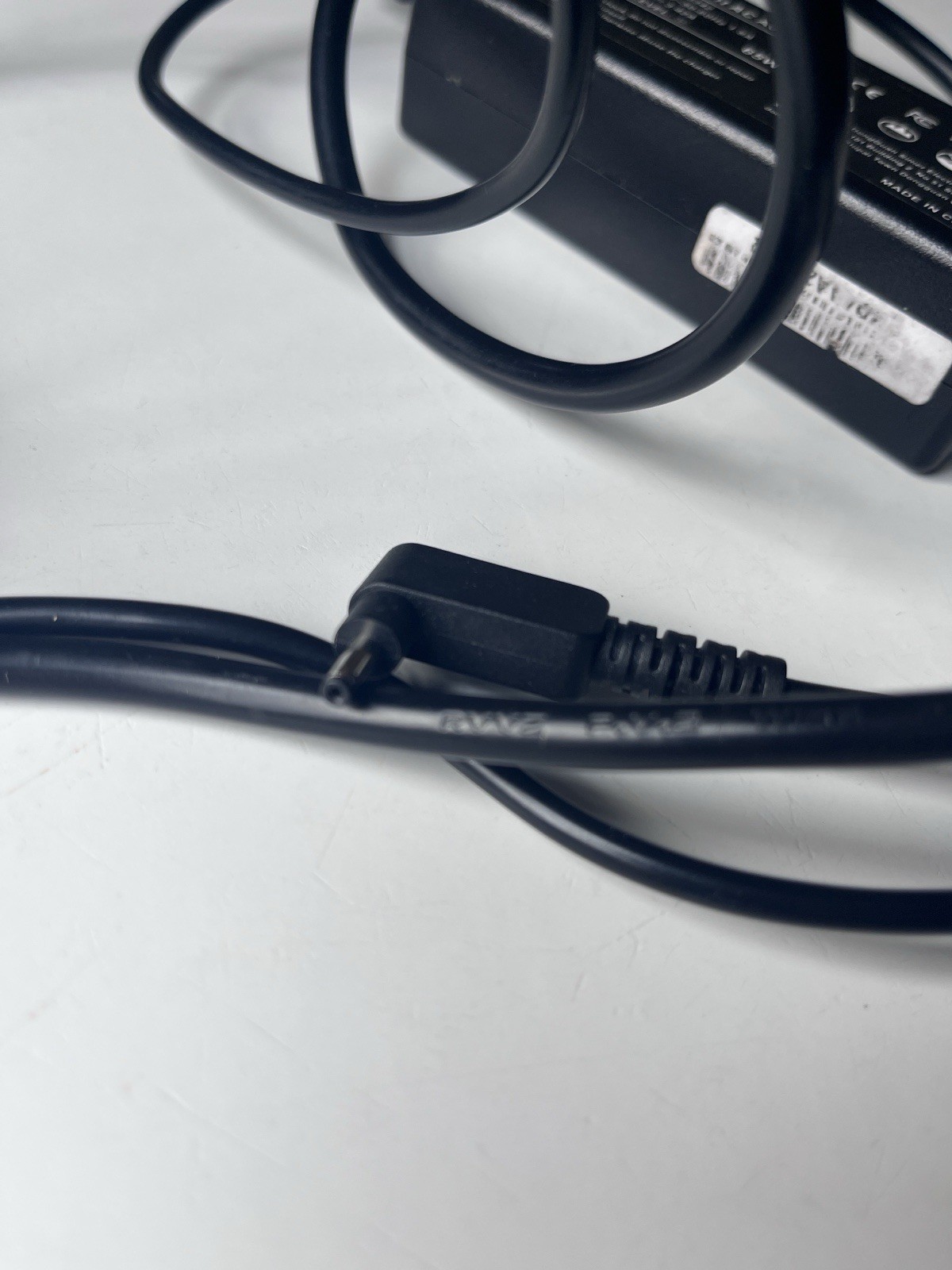 Replacement AC Adapter for Computer Laptop