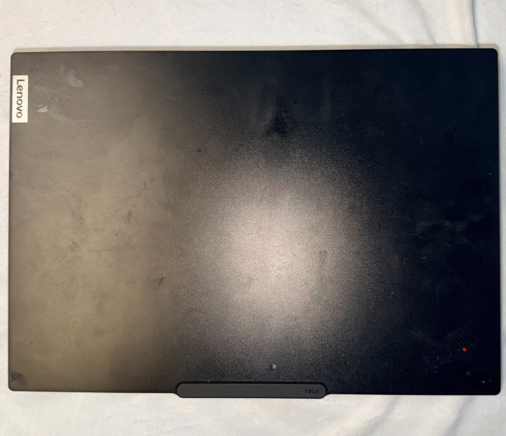 Lenovo ThinkPad P14s Gen 5 Ultra 7 96GB 2TB RTX 500 Ada + 135W Charger