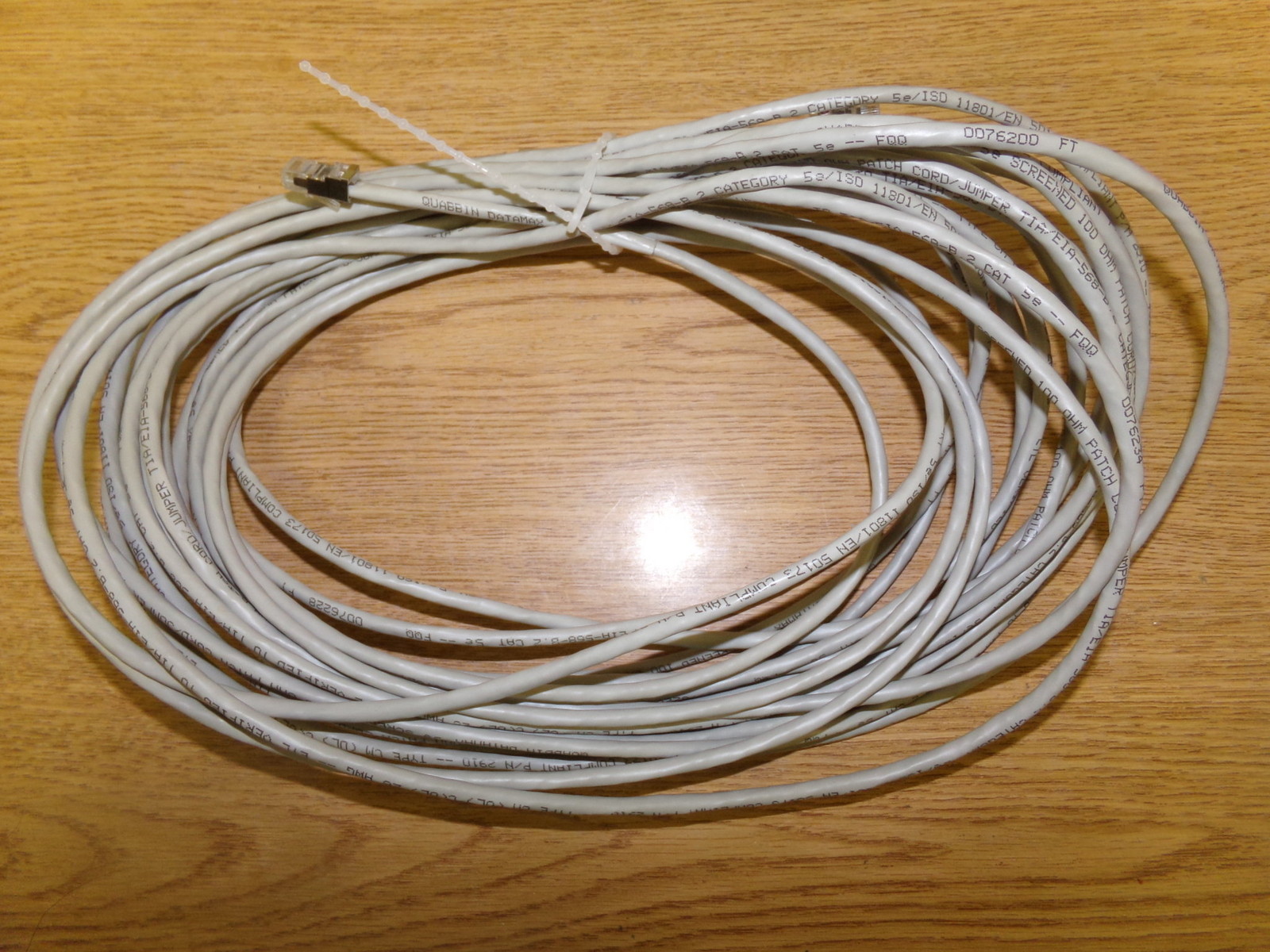 NEW Qubin Datamax 032123240 Patch Cord Jumper TIA EIA-568-B 24′ *FREE SHIPPING*