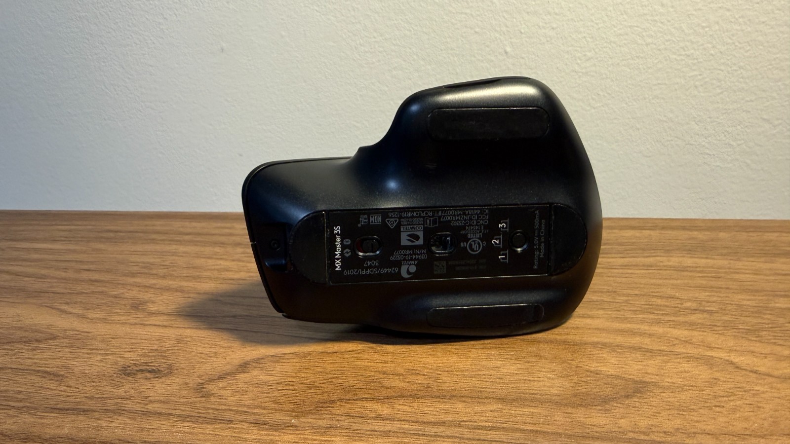 Logitech MX Master 3 (910-005620) Advanced Wireless Mouse