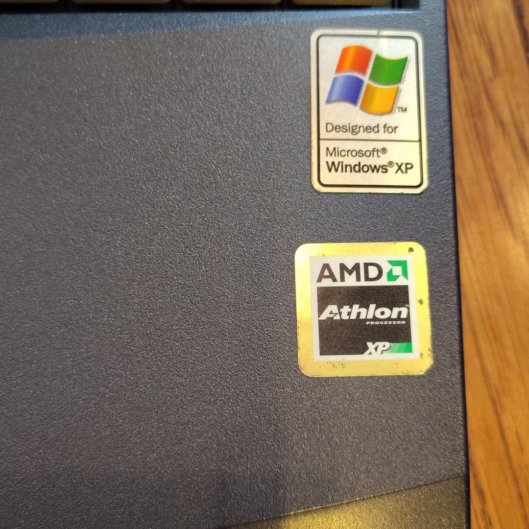 Sony VAIO Notebook Computer PCG-9E1L Laptop For Parts Or Repair