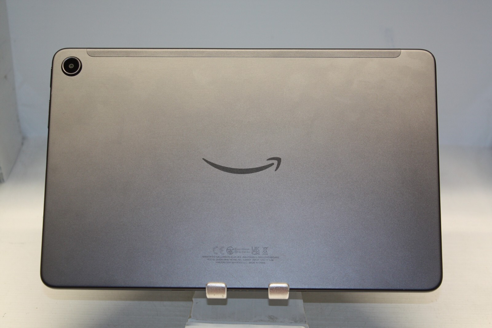 Amazon Fire Max 11 (13th Gen) SU8NST – 64GB – Wi-Fi – 11″ Tablet – Gray