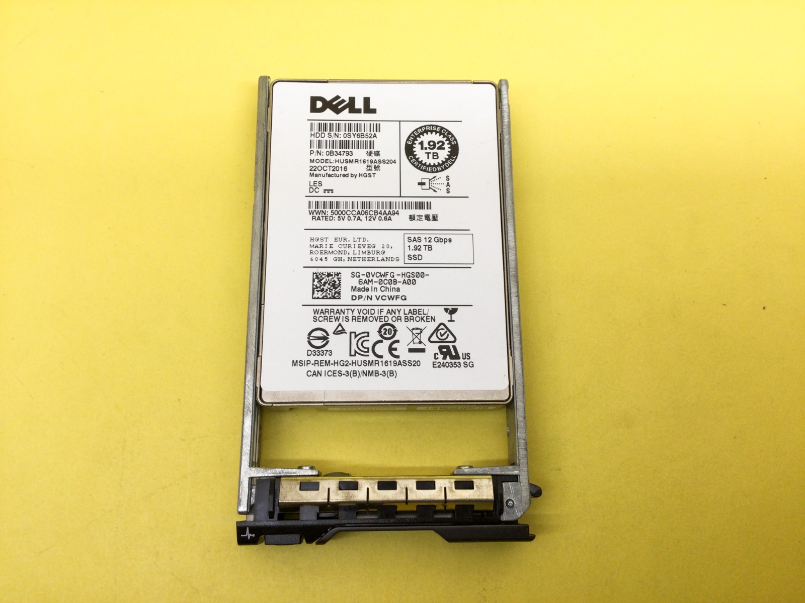 VCWFG Dell 1.92TB SAS 12Gb/s Read Intensive 2.5” SSD 0VCWFG HUSMR1619ASS204 NEW