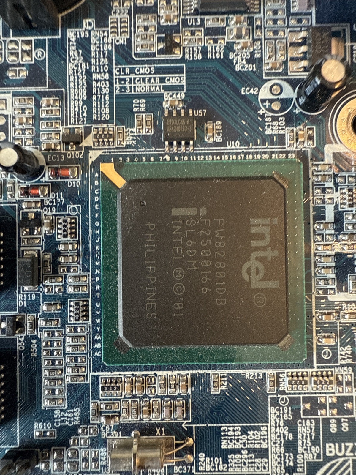 Gigabyte GA-8PE667 Pro Rev 1.2 Socket 478 Motherboard w/ Pentium 4 CPU & Cooler