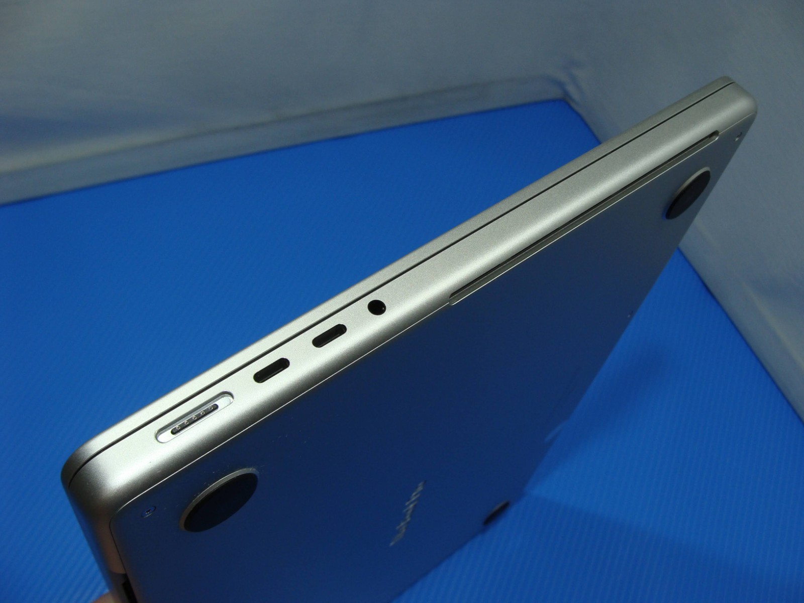 Apple MB Pro A2442 14″ 2021 M1 Pro 8CPU/14GPU 3.1GHz 16GB 512GB MKGT3LL/A Silver