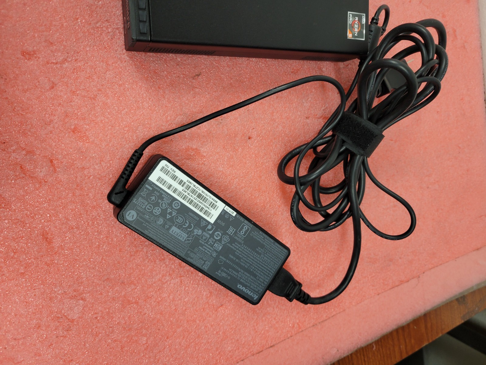 Lenovo ThinkCentre M75q Gen 2 Ryzen 5 Pro 5650GE 16GB RAM 256GB SSD w/PA | C1240