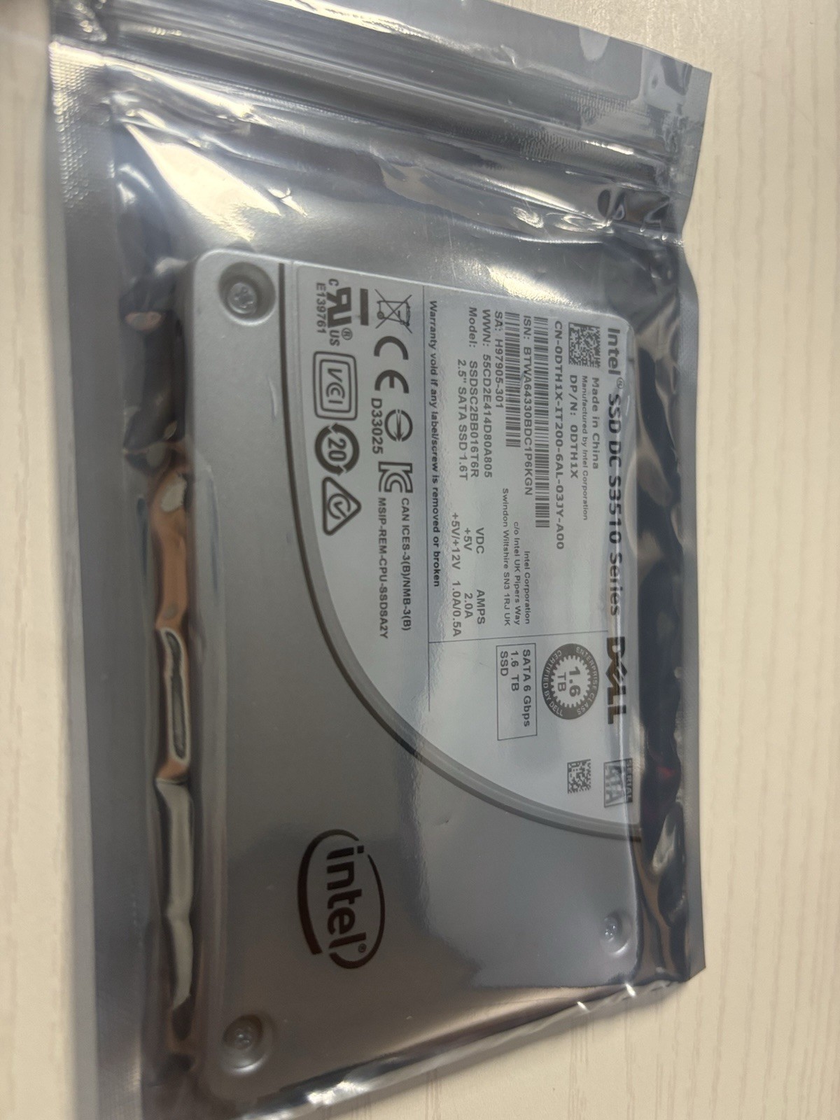 Good heath- 100% Intel S3510 1.6TB,Internal,2.5 inch (SSDSC2BB016T)SSD
