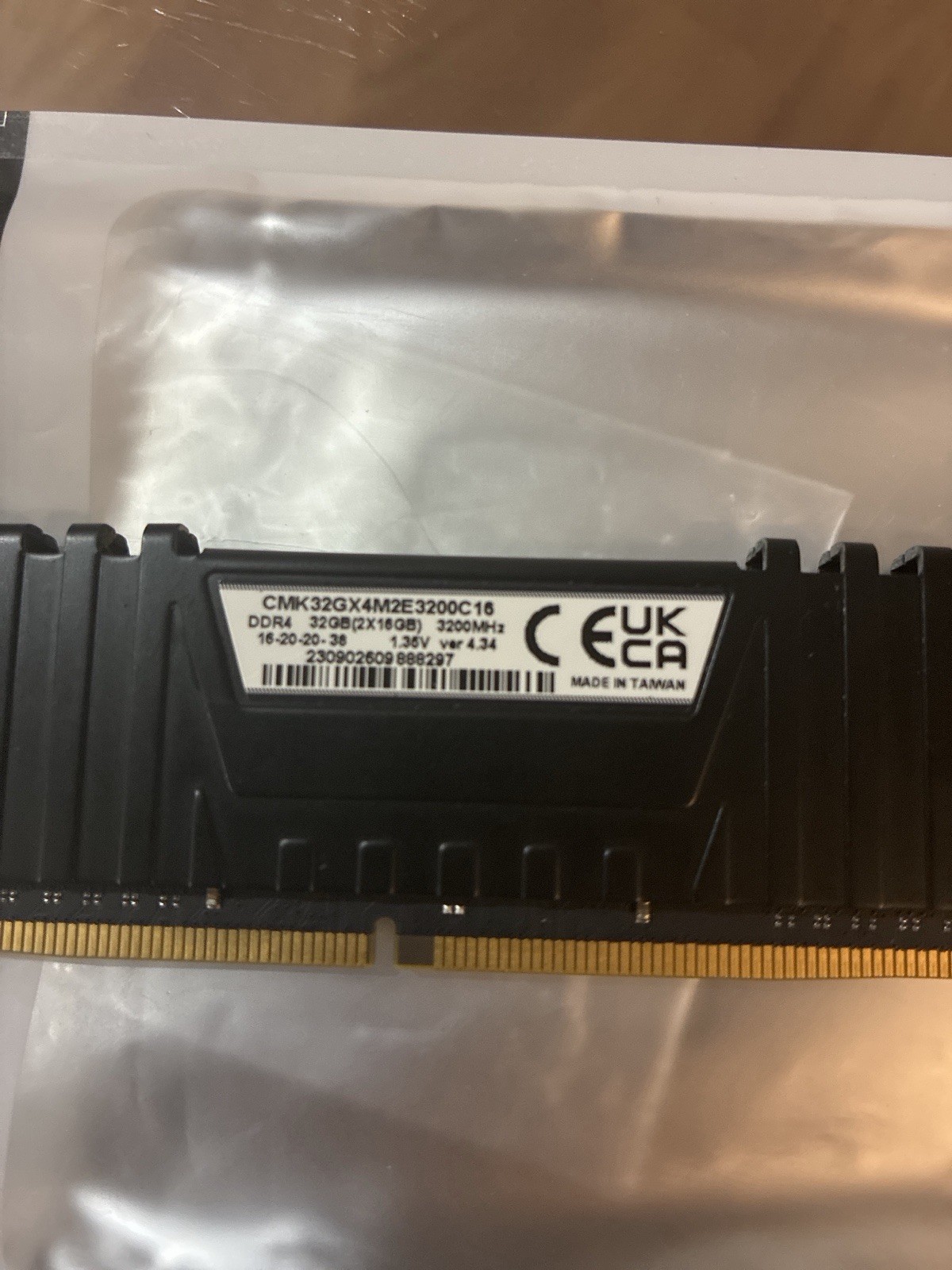 Corsair Vengeance LPX 32GB (2x16GB) DDR4-3200 SINGLE STICK