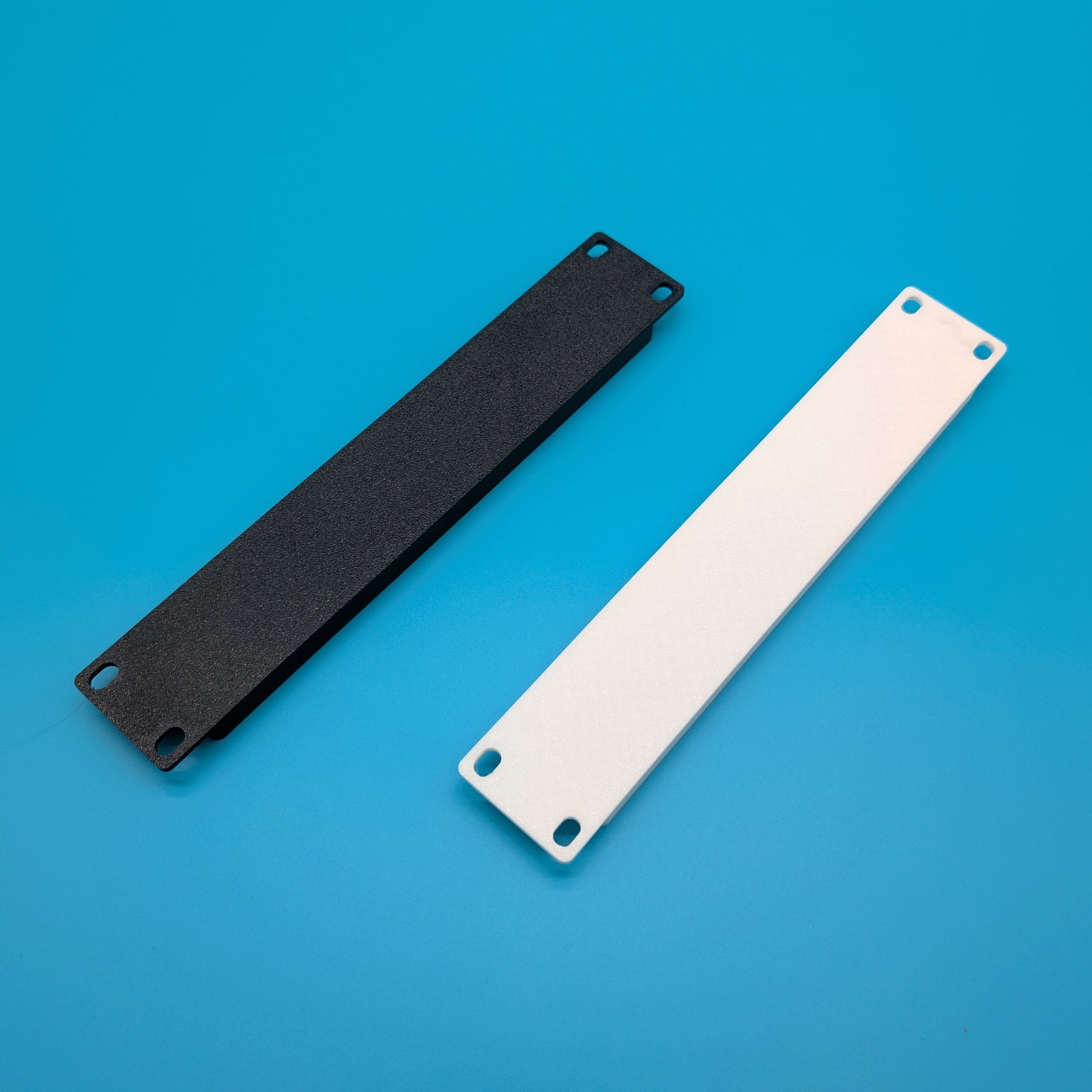 1U Rack Blank Panel – Reinforced PETG Black or White for 10″ – 2″ Rack Widths