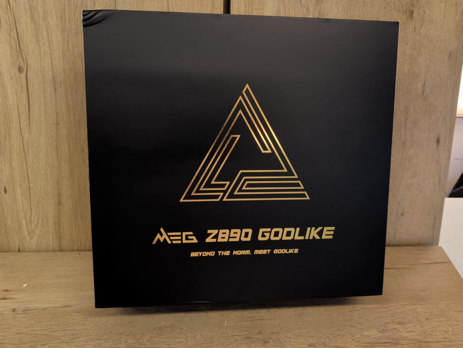 MSI MEG Z890 GODLIKE LGA 1851 Intel Z890 Extended ATX Motherboard