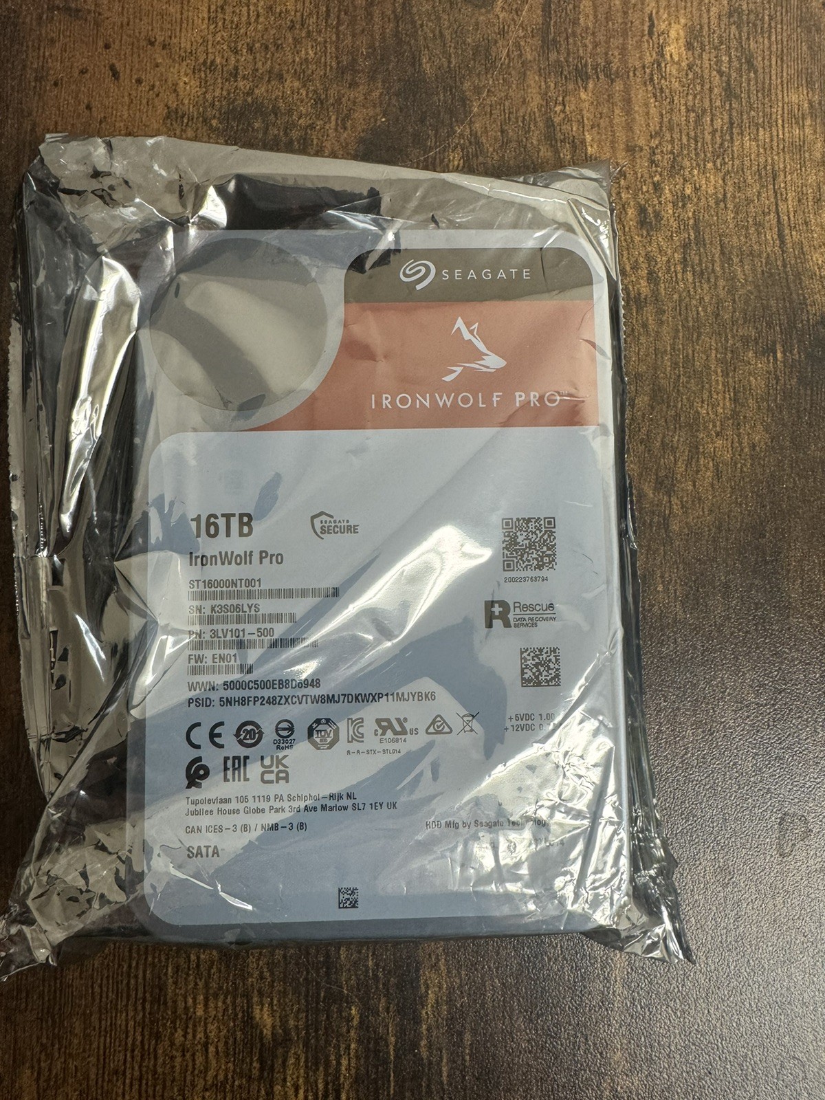 Seagate 16TB Hard Drive IronWolf Pro Internal HDD 7200RPM 256MB Cache 3.5″