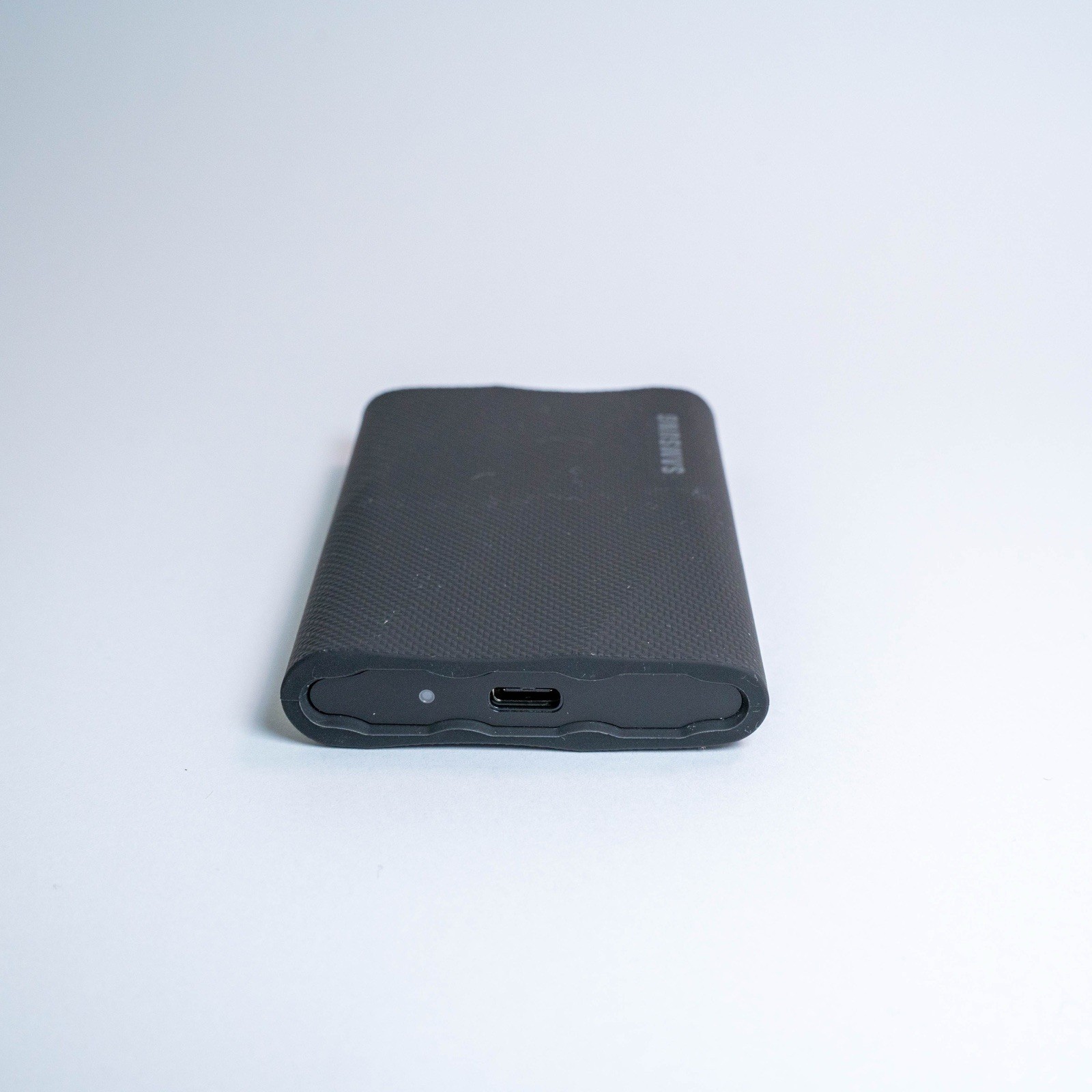 Samsung T9 Portable 2TB 2000MB/s SSD – Black (MU-PG2T0B/AM) – Lightly Used