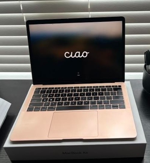 MacBook Air 13 Inch Rose Gold Used 1.6GHz dual-core Intel Core i5 13.3″ LED