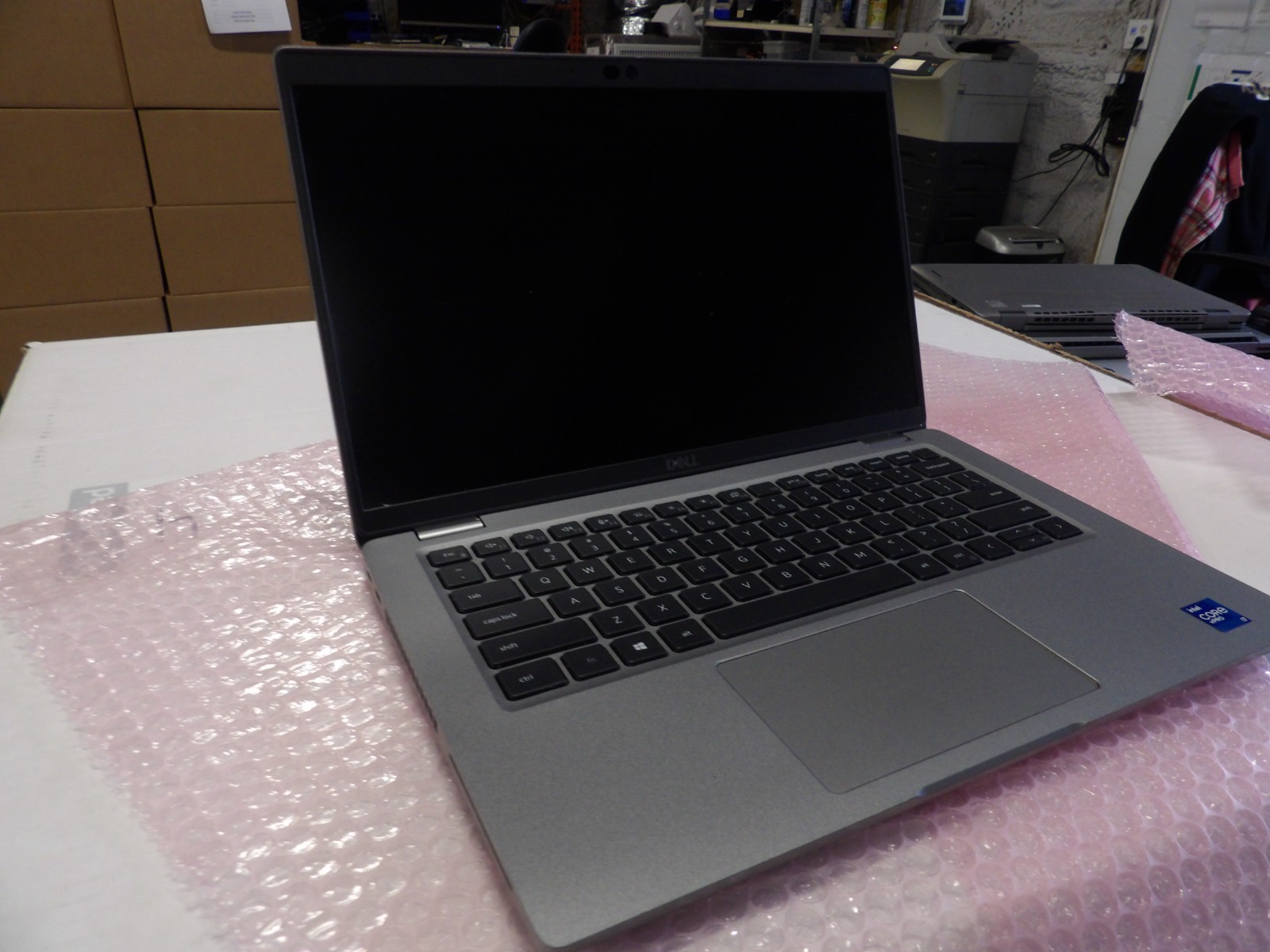 Dell Latitude 5420 14″ Laptop For Parts Only. No Motherboard