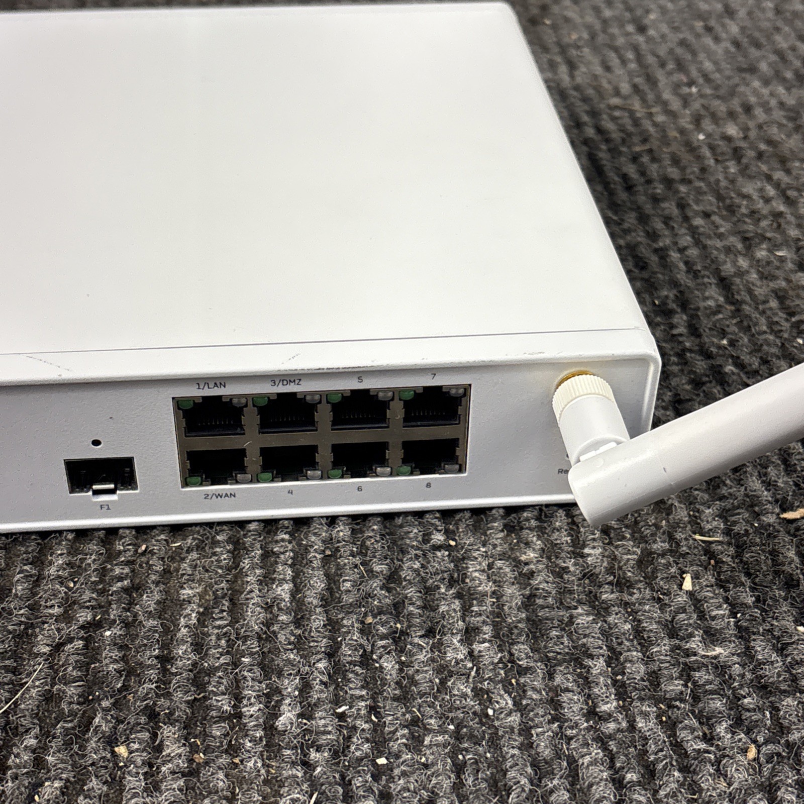 Sophos XGS 116W Security Firewall Appliance With AC Adapter