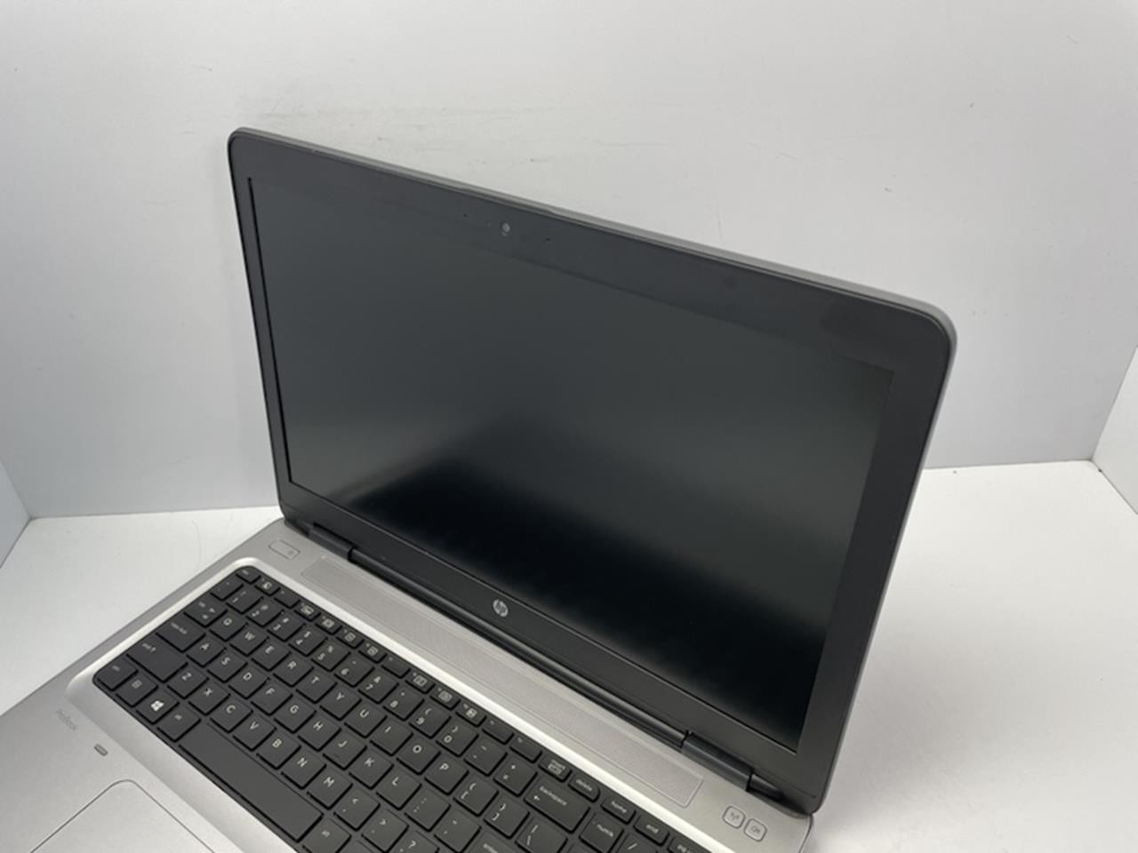 HP PROBOOK 650 G2 Laptop Core i5-6300U 2.40 GHZ + 8 GB |No HD/Battery Bios Lock