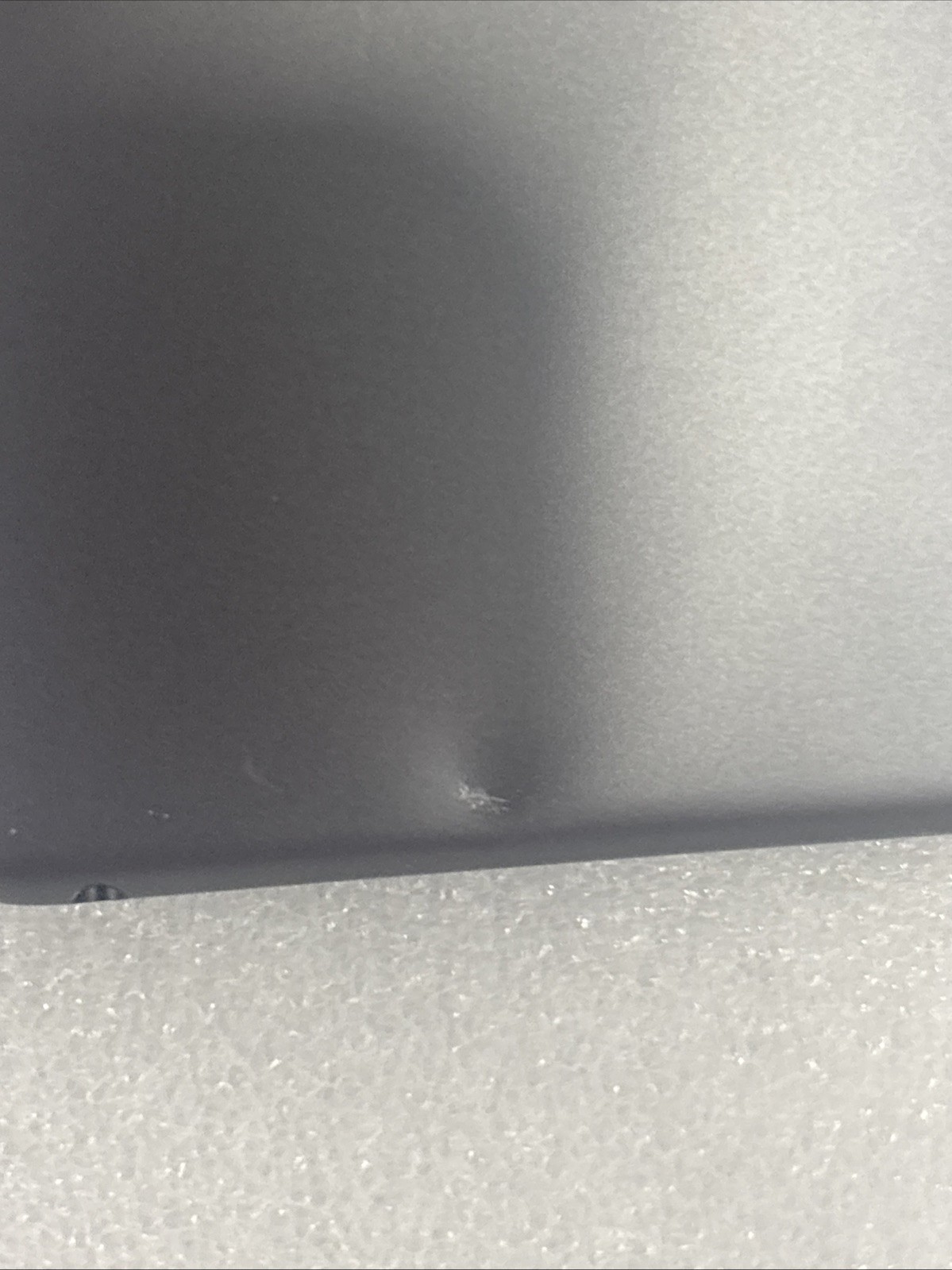 Apple iPad (9th Generation) A2602 256 GB, Wi-Fi, 10.2″ – Space Gray *Read*