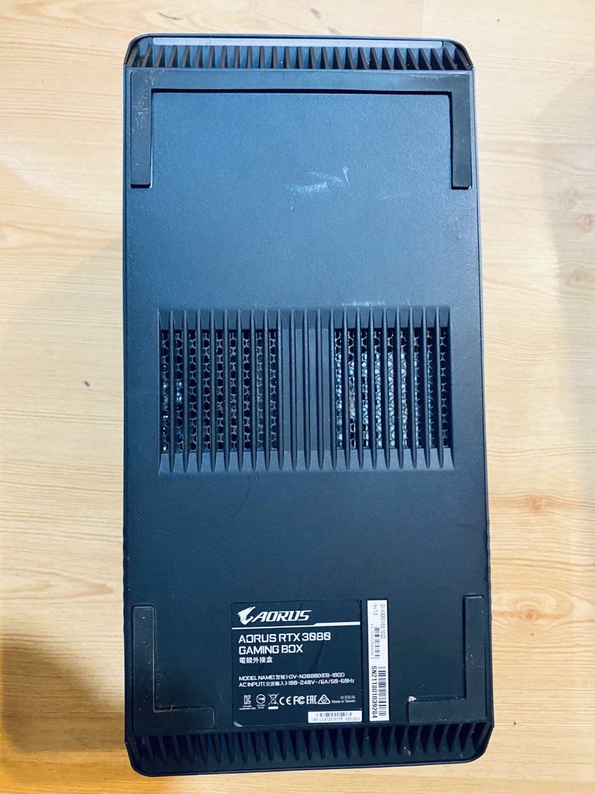 Gigabyte AORUS RTX 3080 Gaming Box 10GB Water-Cooled External Graphics Card eGPU