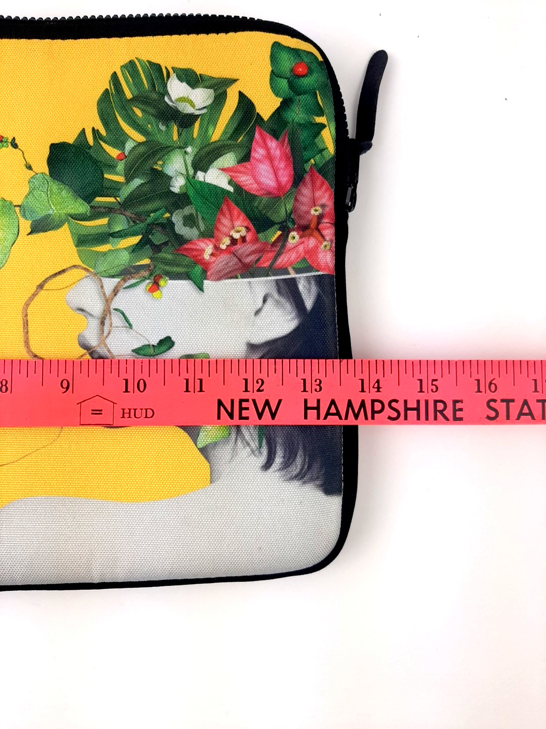 SOCIETY 6 Patterned Zipper Sleeve Bag Case Cover for Tablets